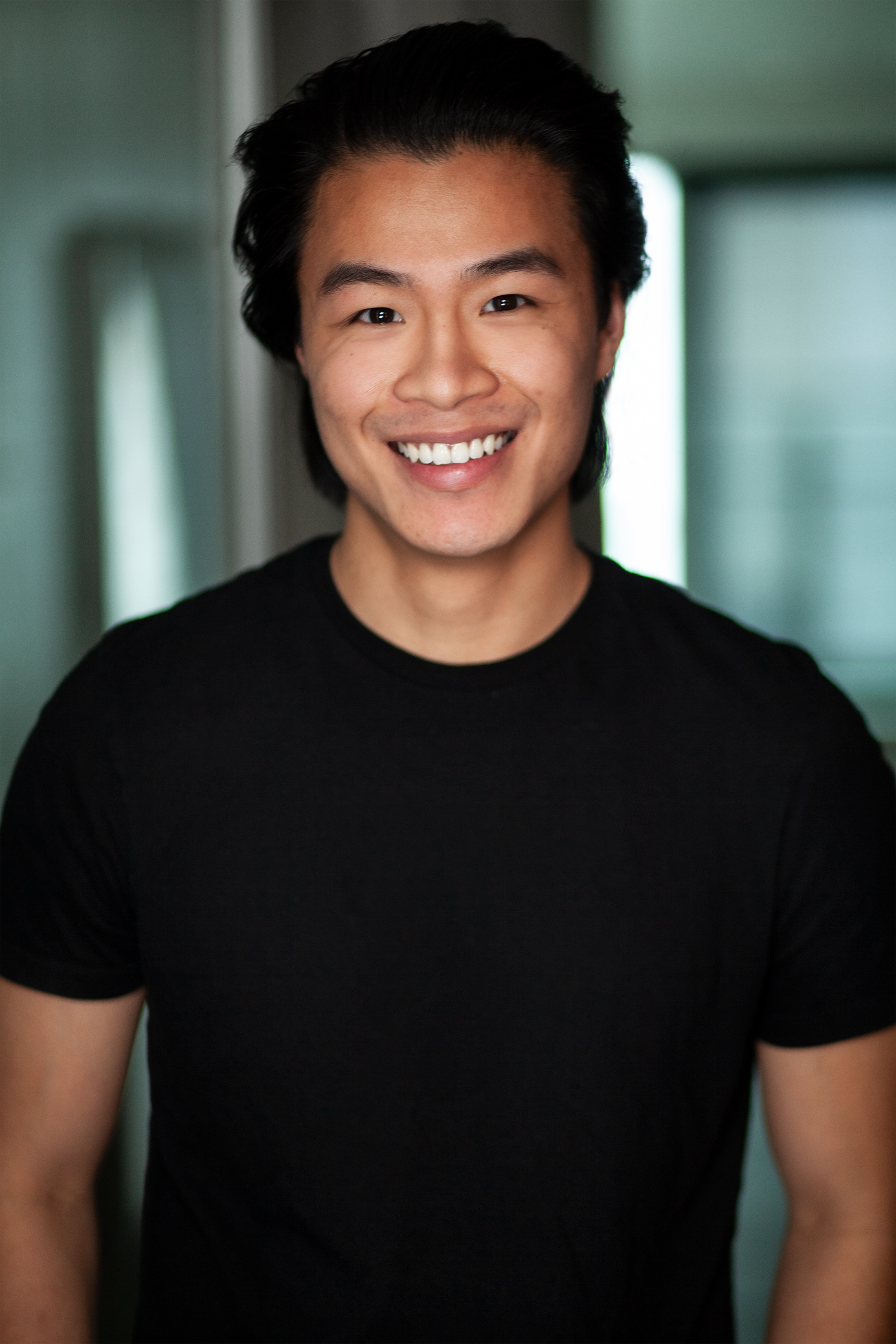 actor Wern Lee large photo