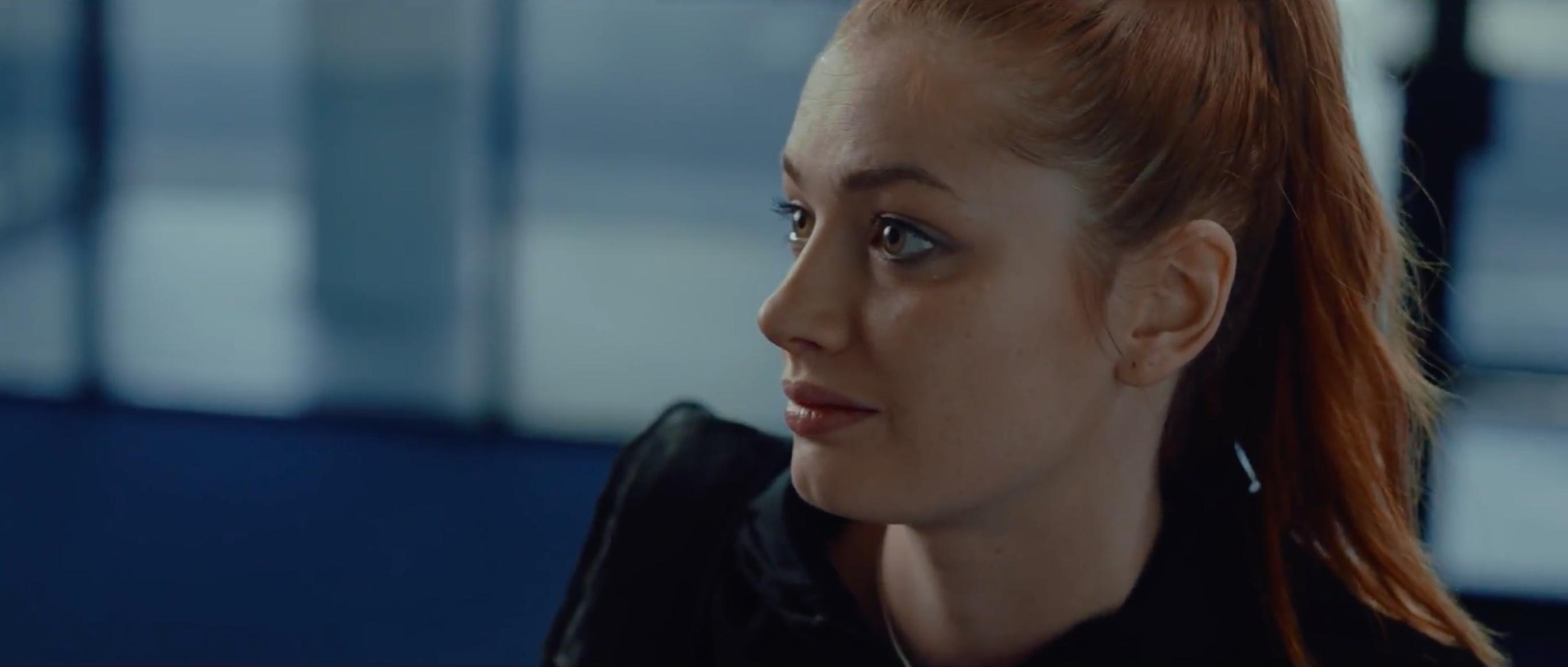 actor Annaliese McGuire large photo