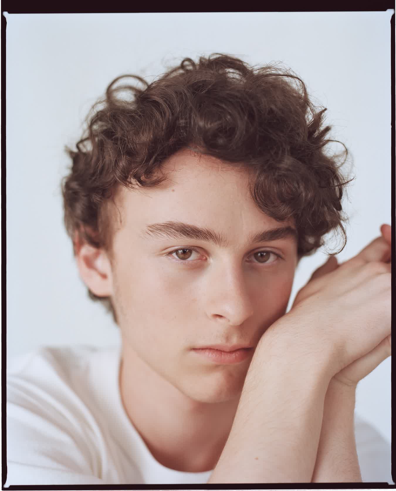 actor Wyatt Oleff large photo
