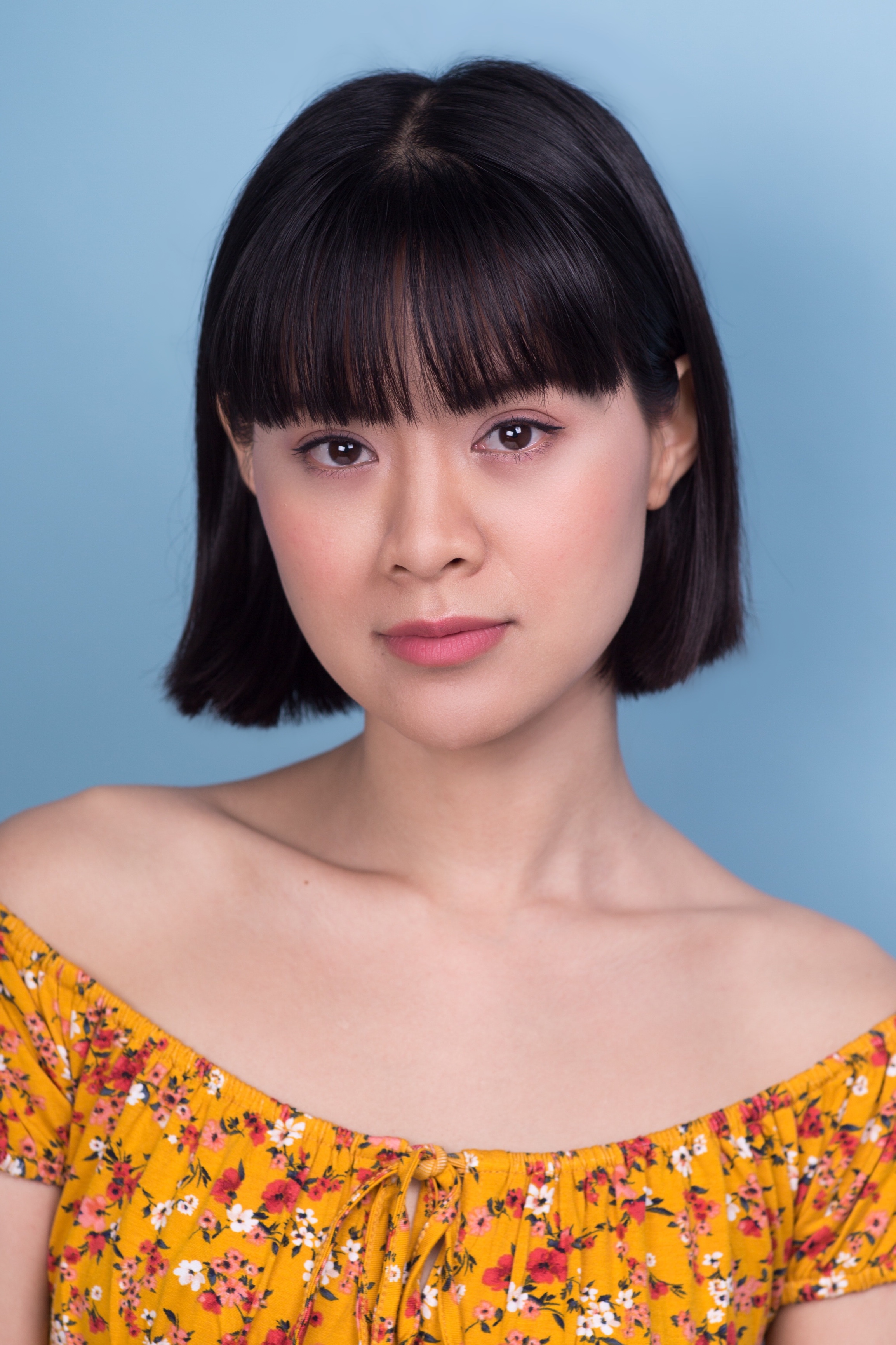 actor Linda Ngo large photo