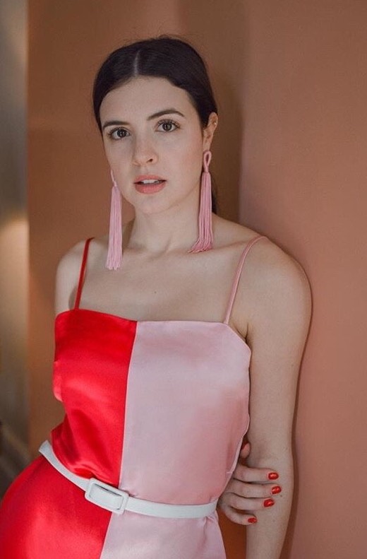 actor Elise Kibler large photo