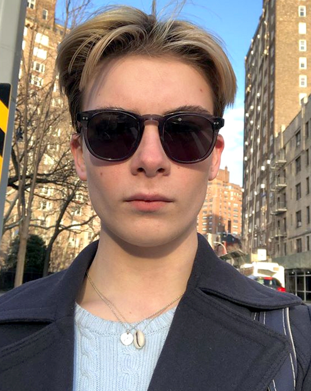 actor Eddie Schweighardt large photo