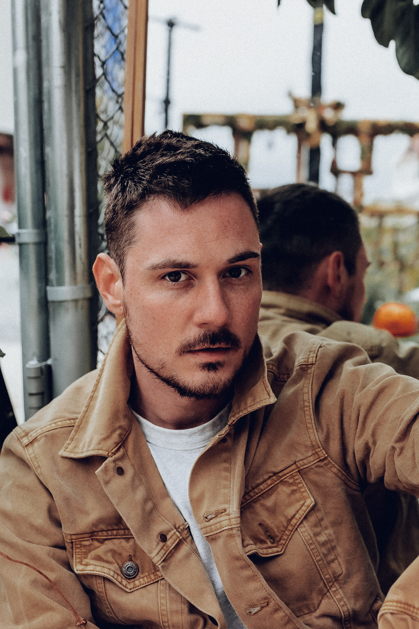 actor Tom Pecinka large photo