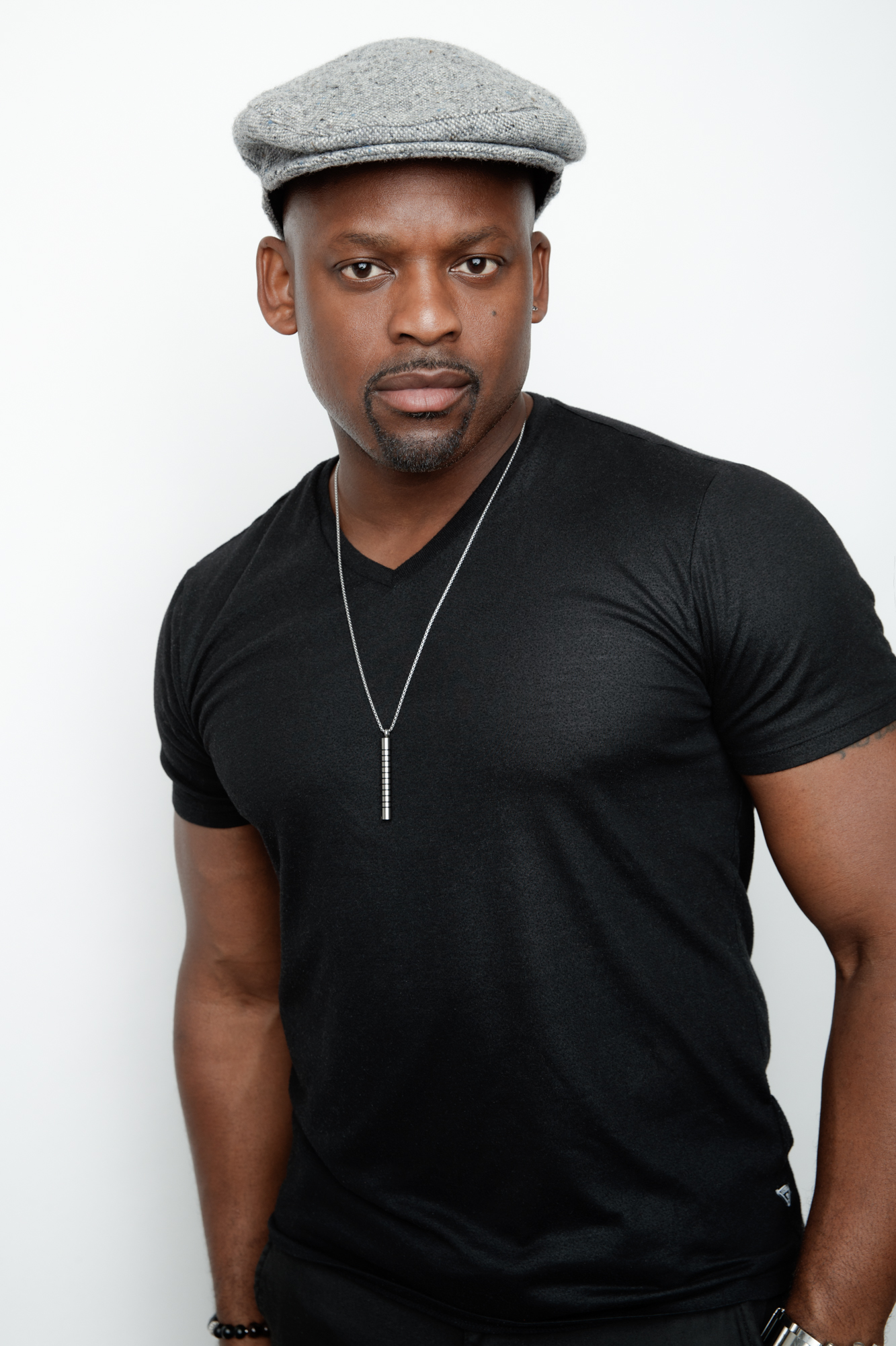 actor Doron Bell large photo