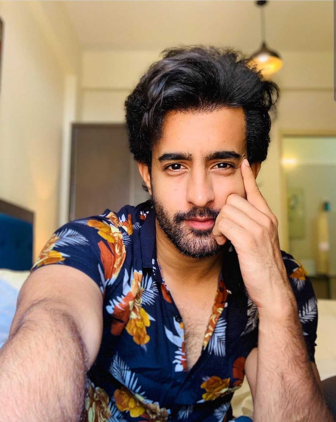 actor Satyajeet Dubey large photo