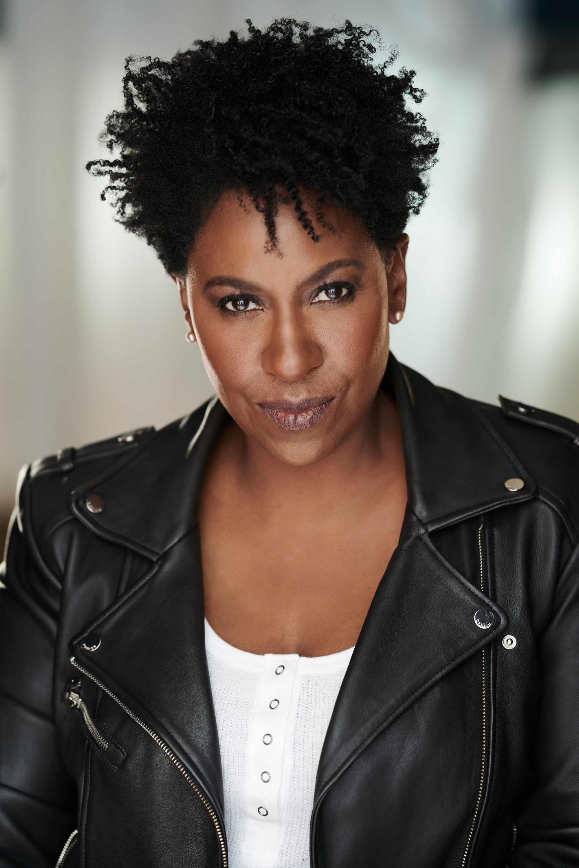 actor Nadine Whiteman Roden large photo