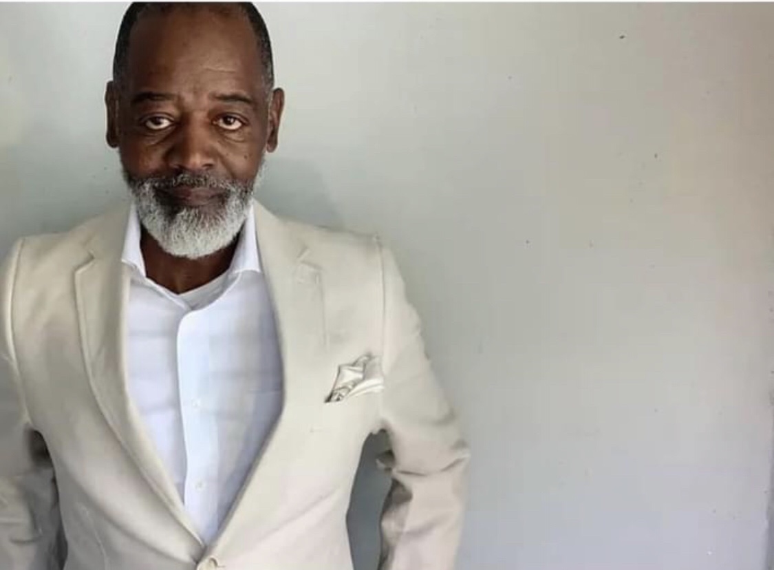 actor John Menchion large photo