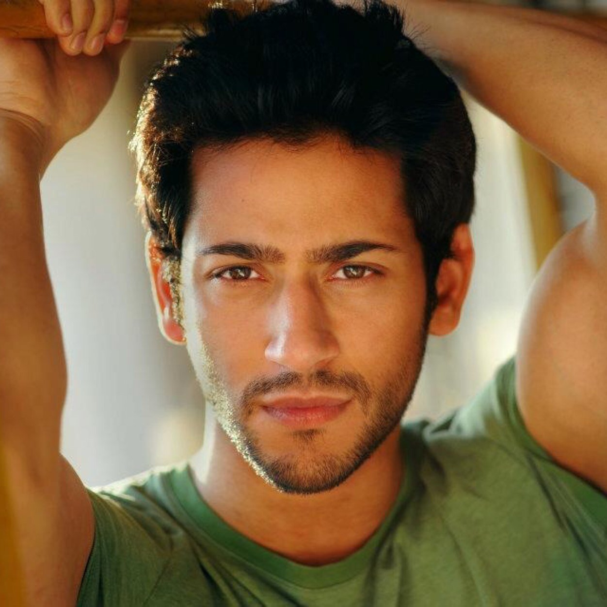 actor Shivam Bhaargava large photo