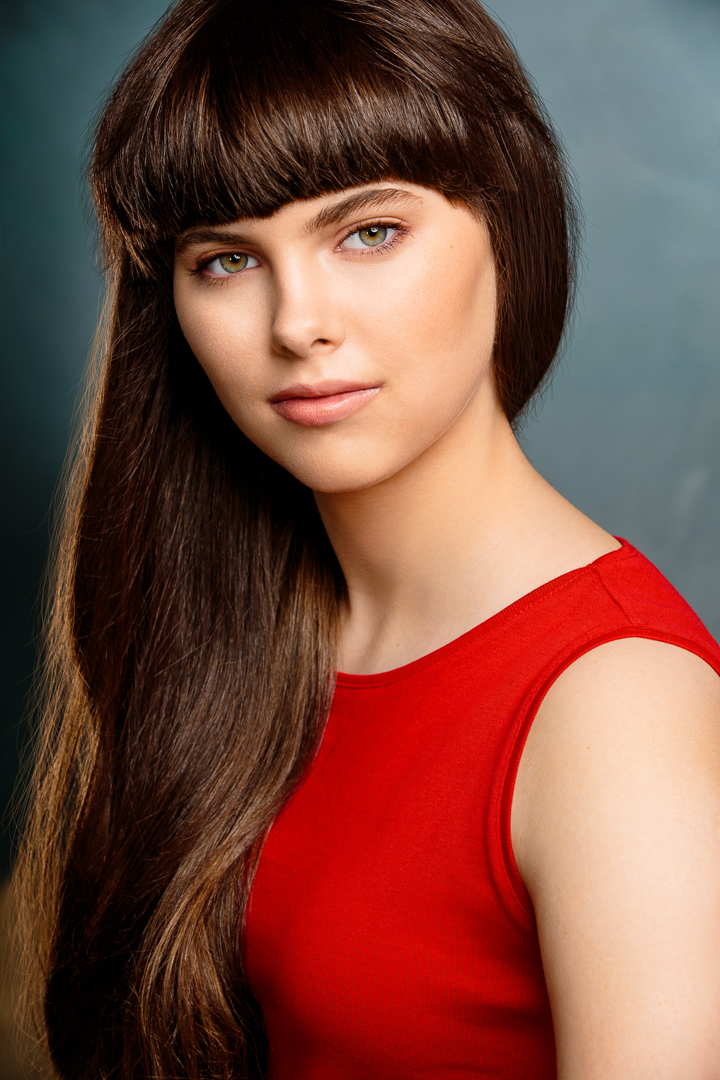 actor Bella Zoe Martinez large photo