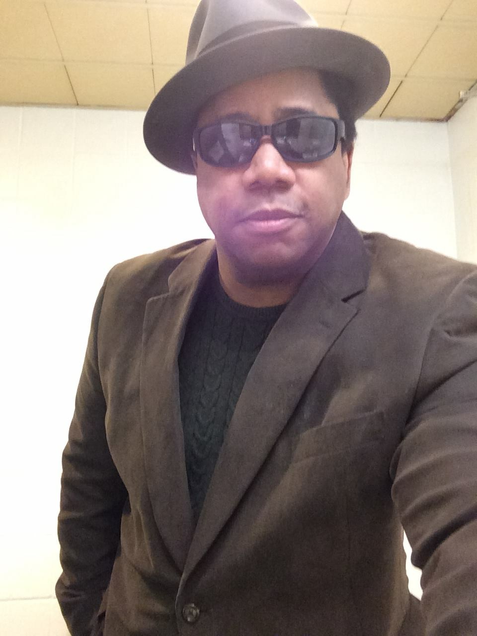 actor Carl Garrison large photo