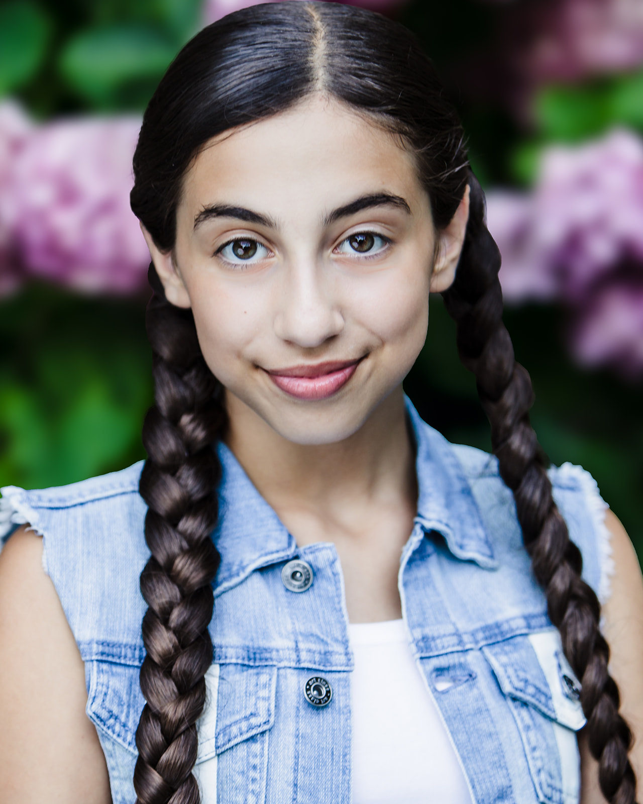 actor Skylar Lipkin large photo