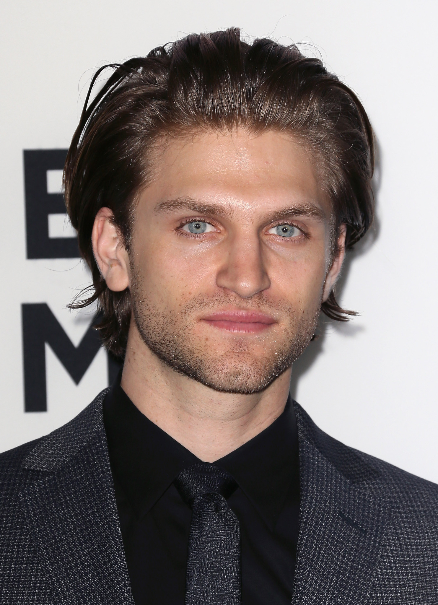actor Keegan Allen large photo