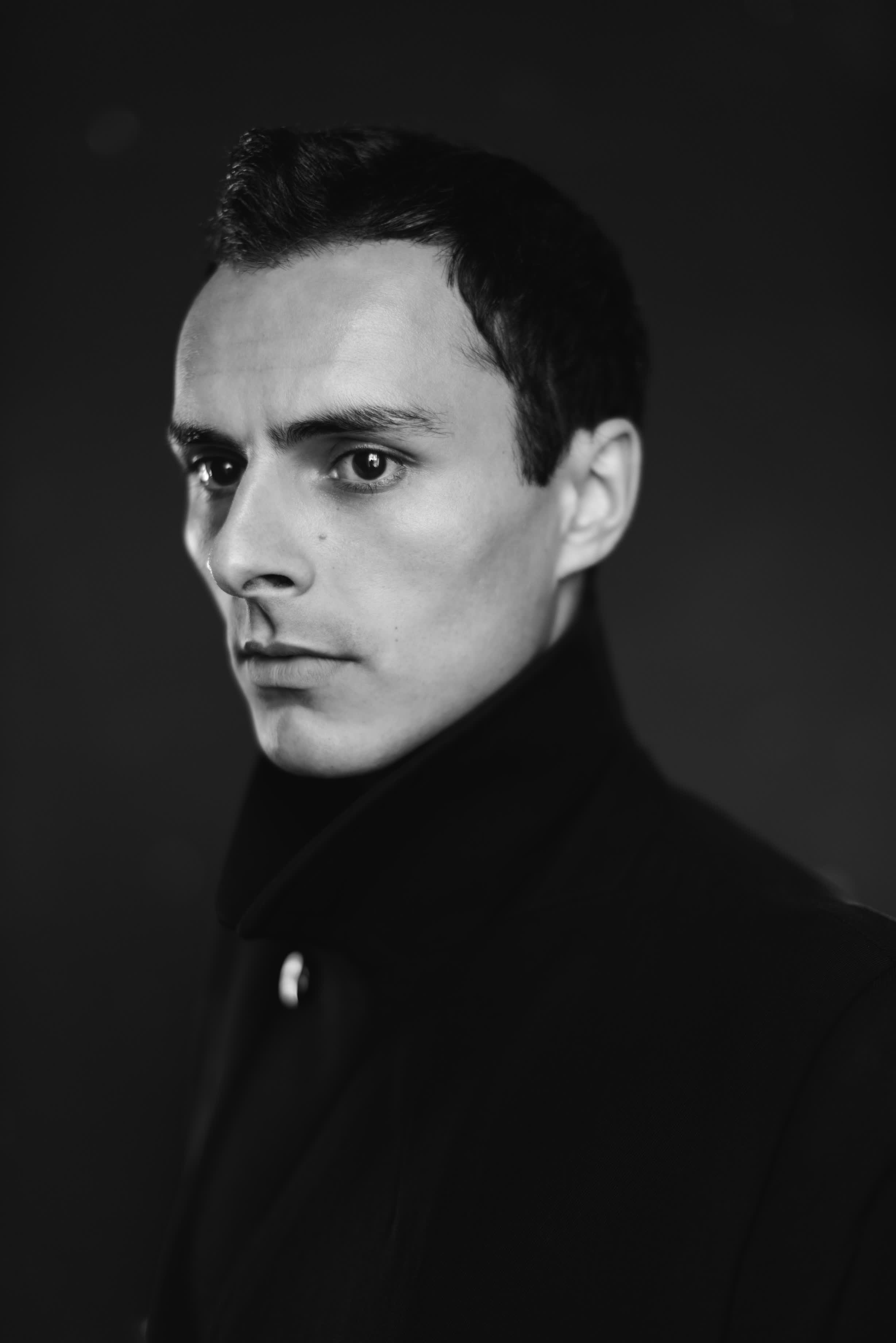 actor Noof Ousellam large photo