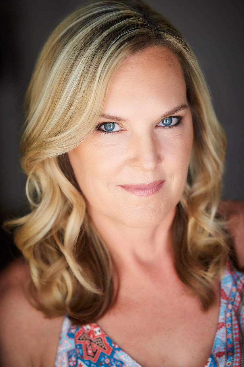 actor Diana Jackson large photo