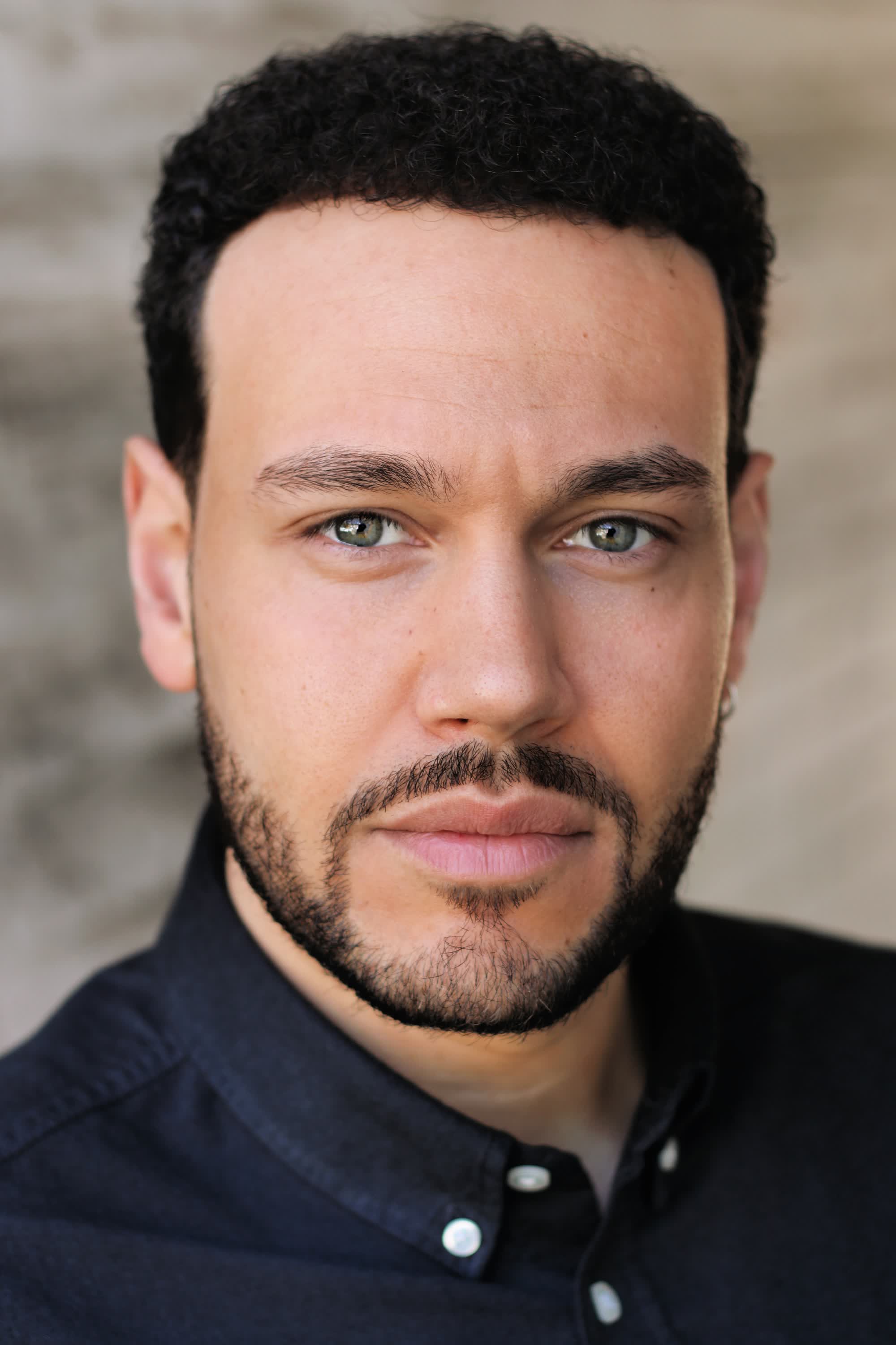 actor Kyle Lima large photo