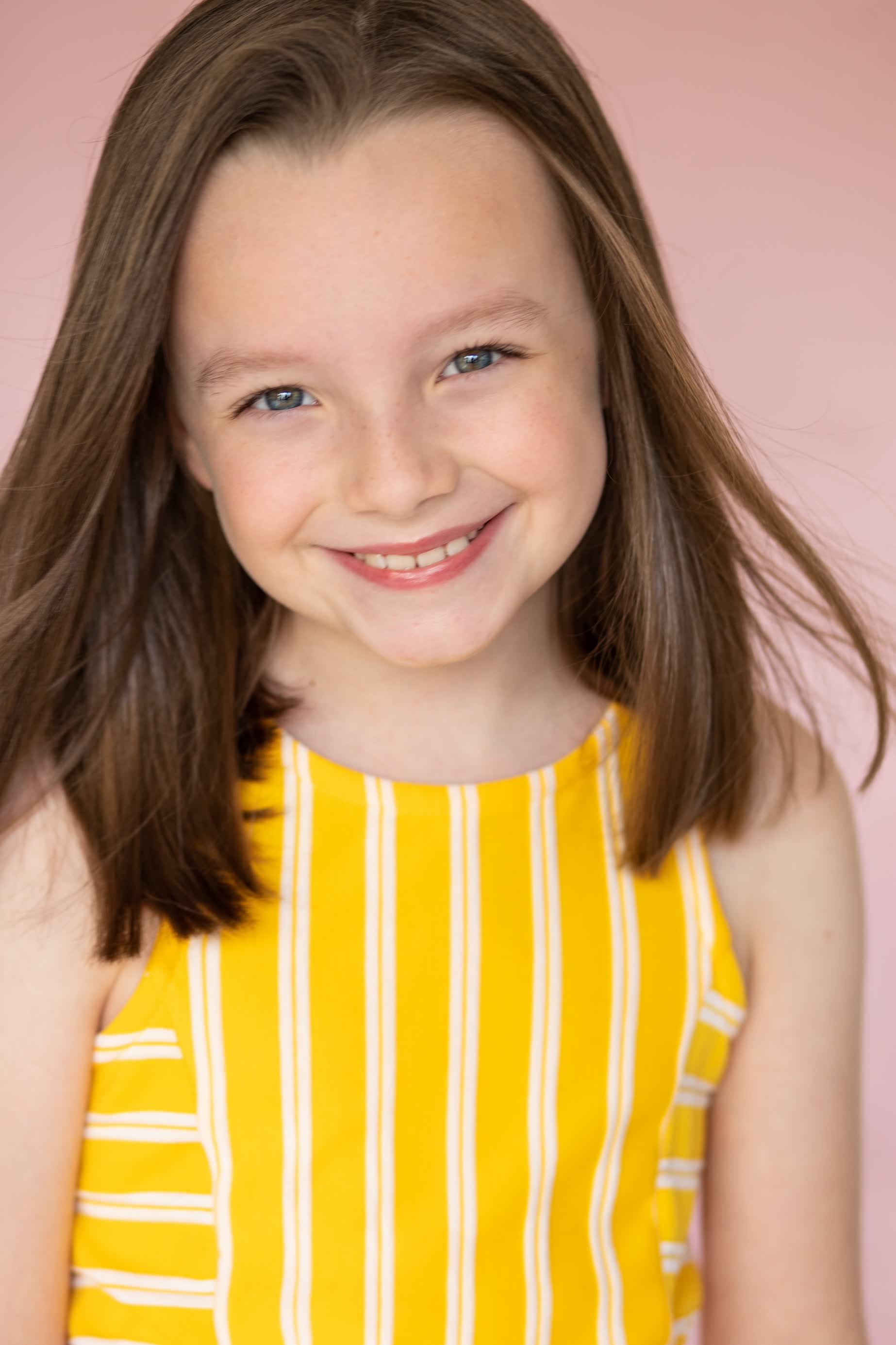 actor Lucy Capri large photo