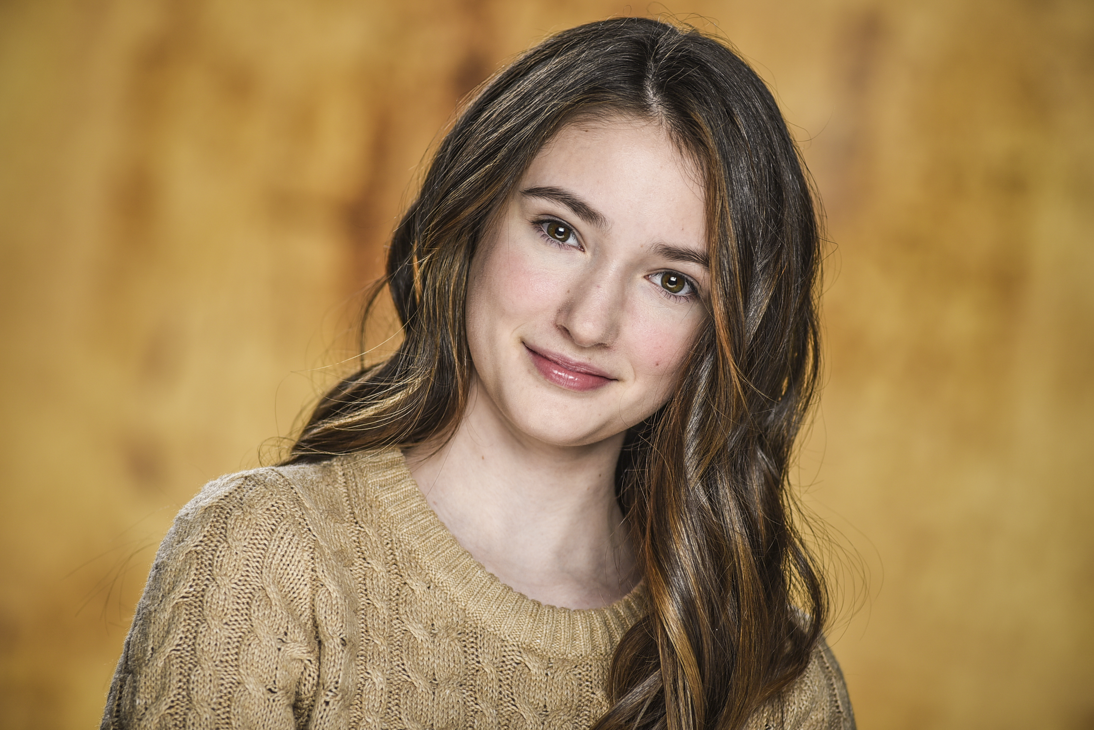 actor Ella Ryan Quinn large photo