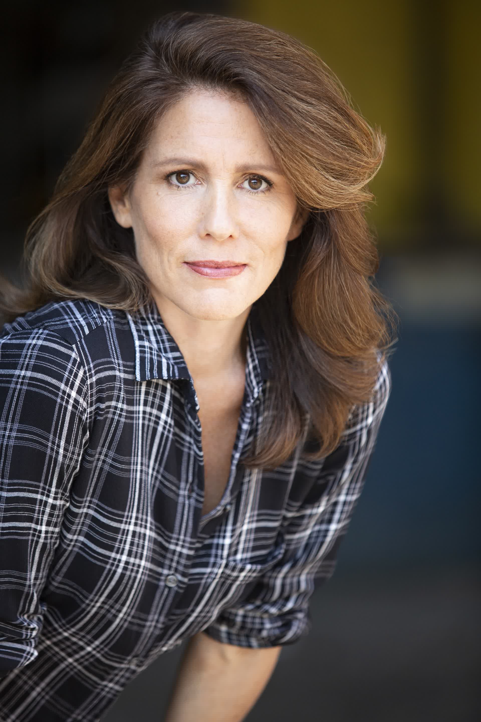 actor Alyssa Bresnahan large photo