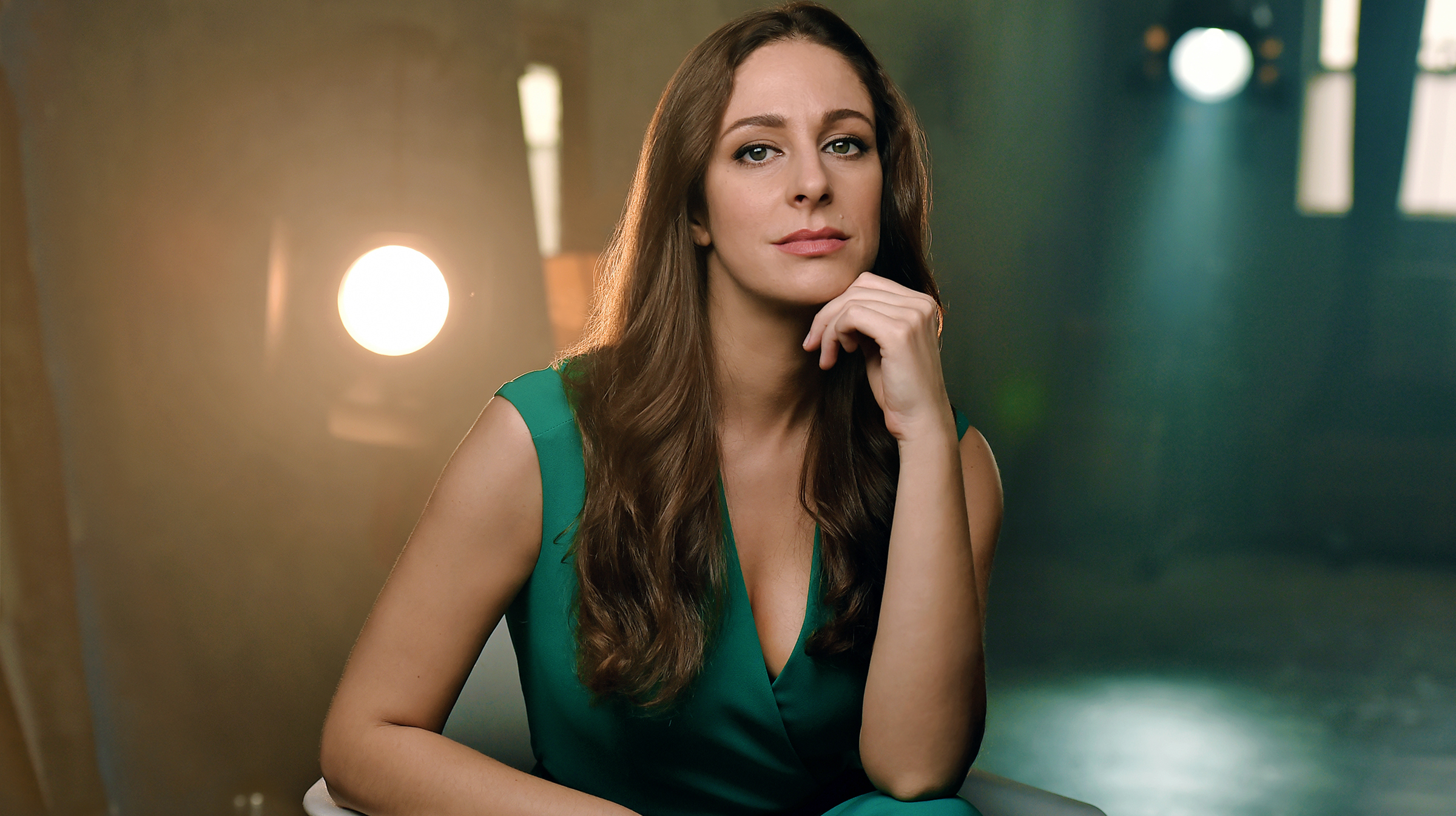 actor Ana Lopes large photo