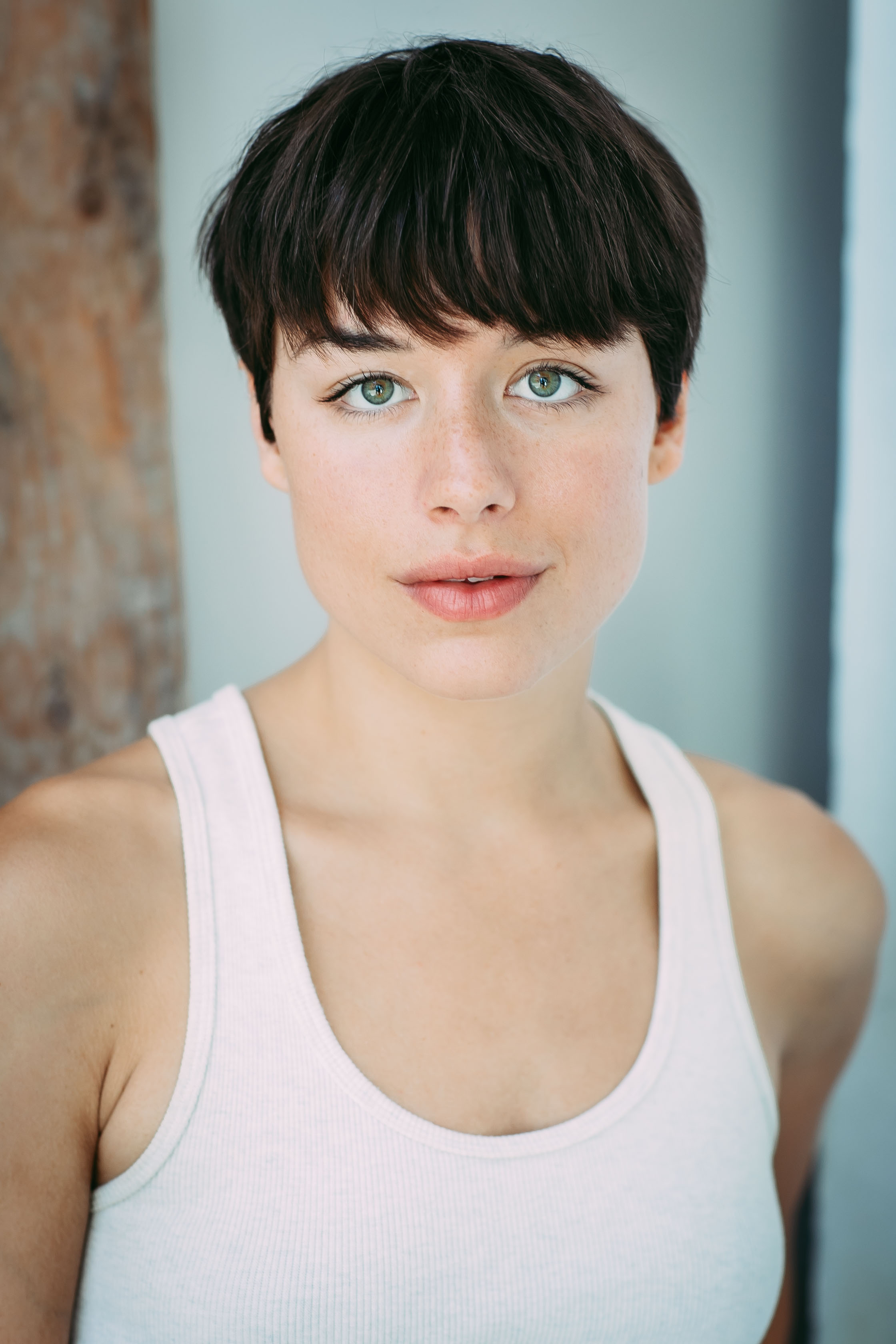 actor Meaghan Hewitt McDonald large photo