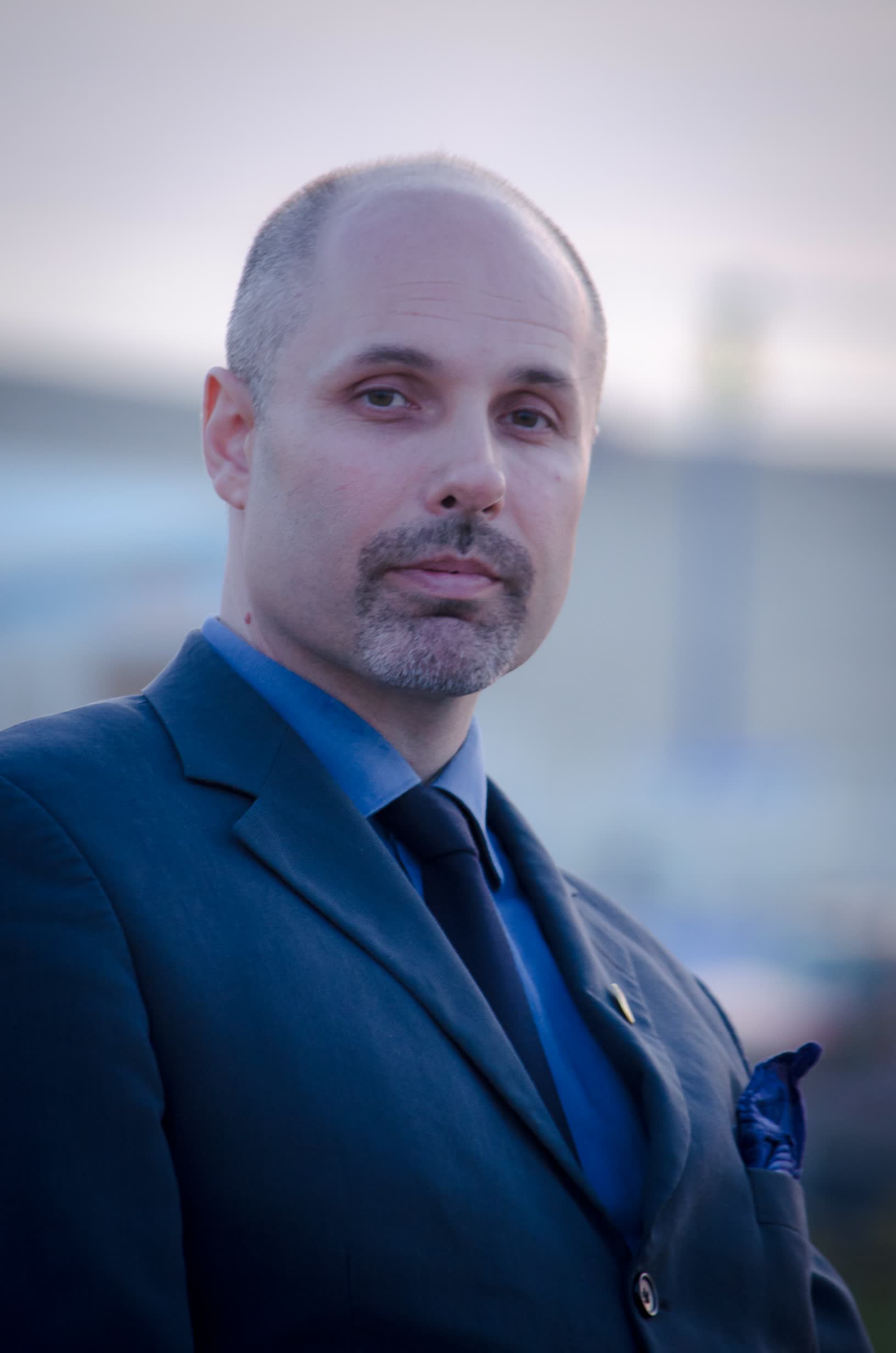 actor Erwin Bozzolini large photo