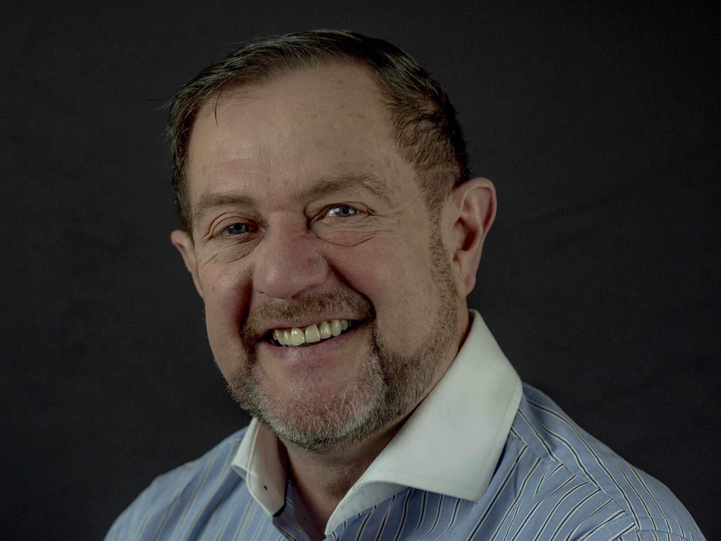 actor Gerry Grimes large photo