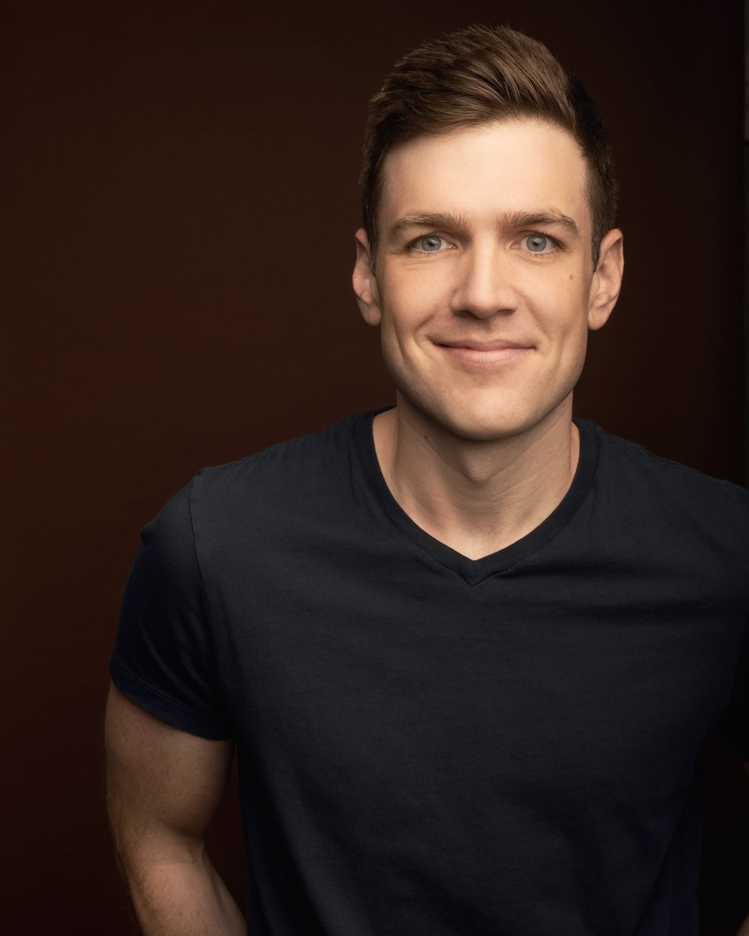 actor Max Silvestri large photo