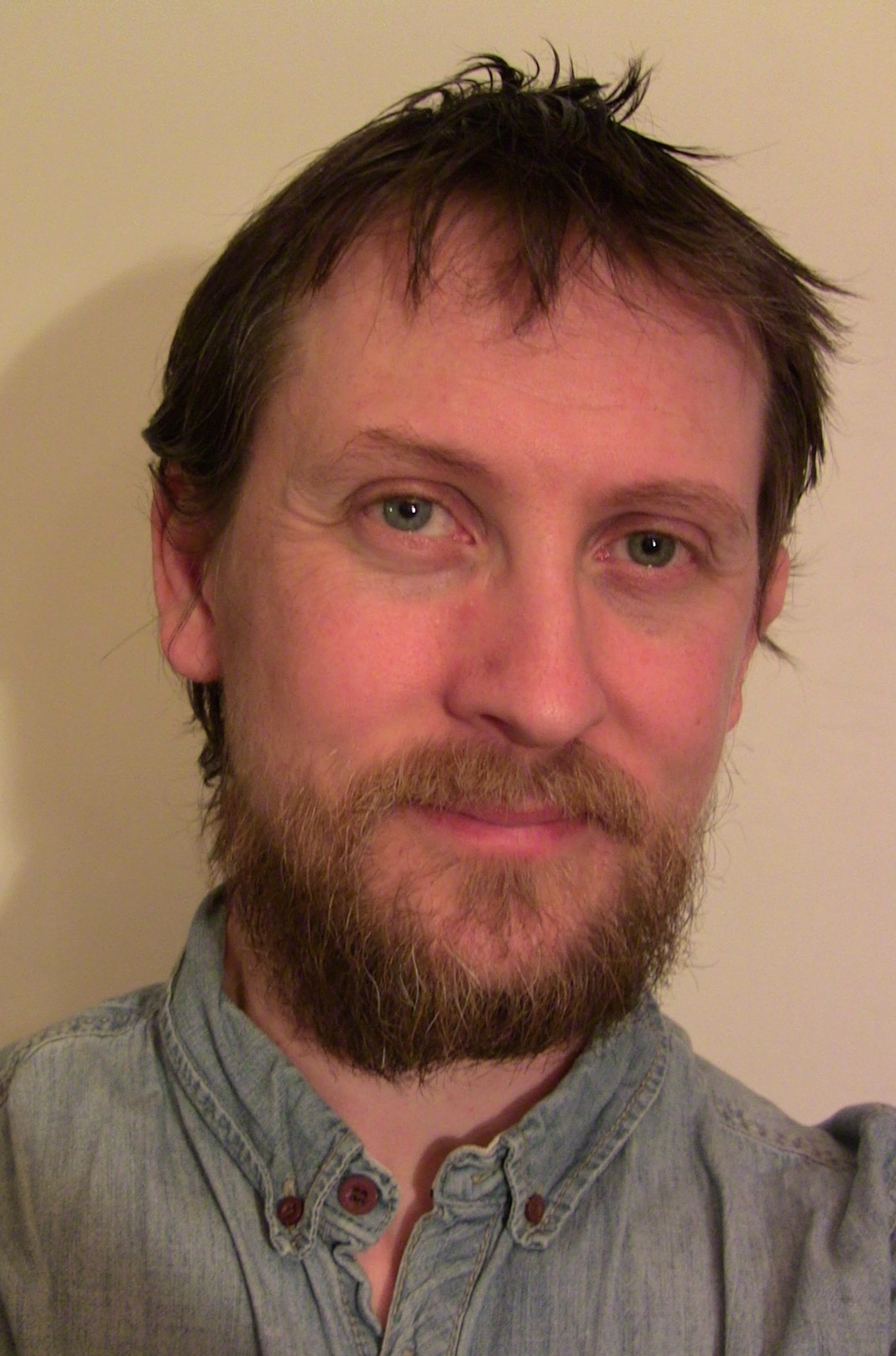 actor Kristoffer Jørgensen large photo