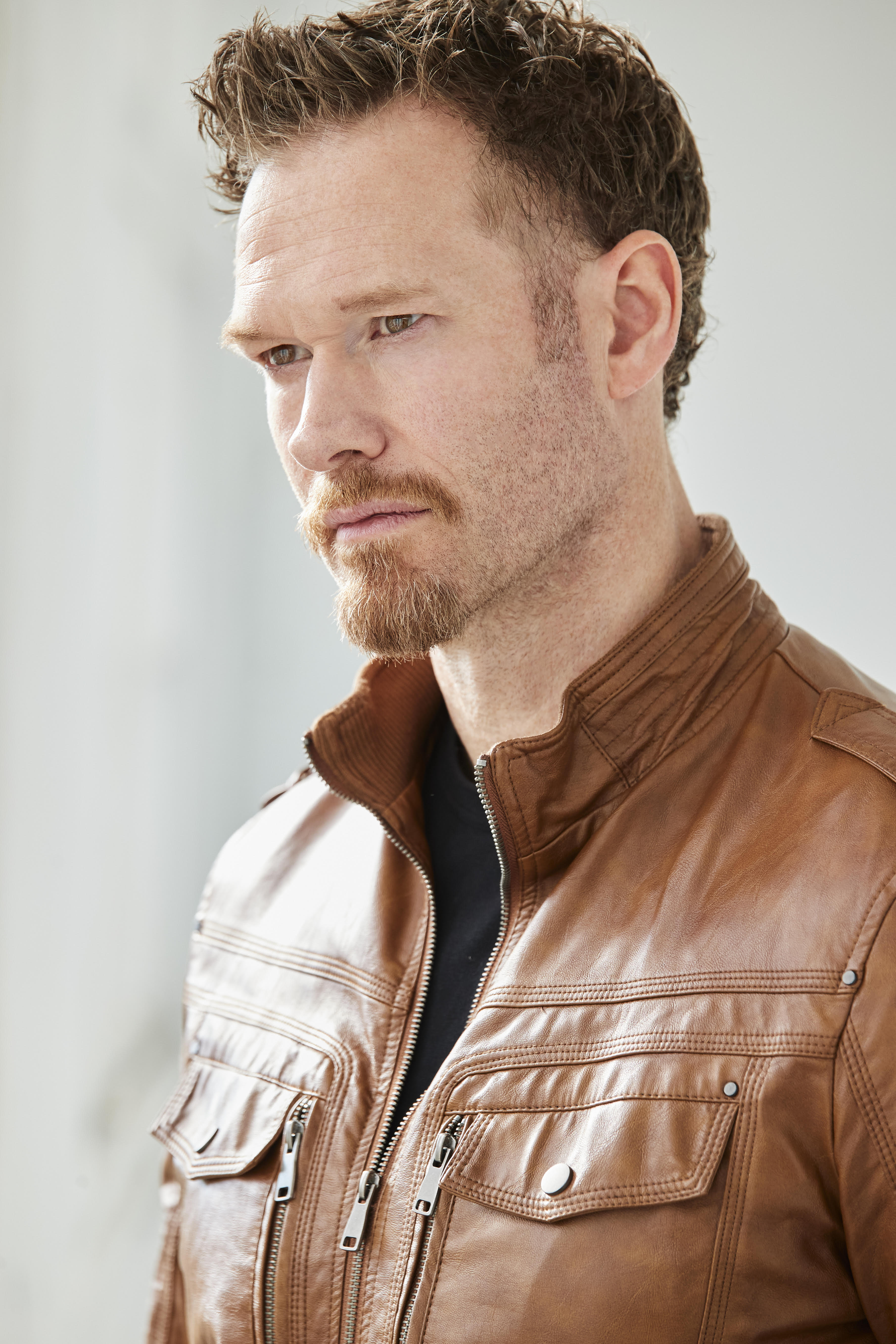 actor Michael Jonsson large photo