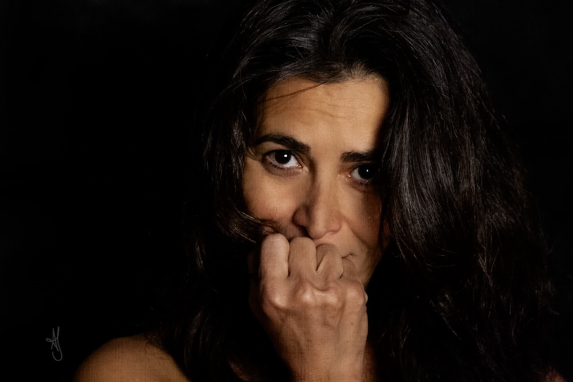 actor Darina Al Joundi large photo