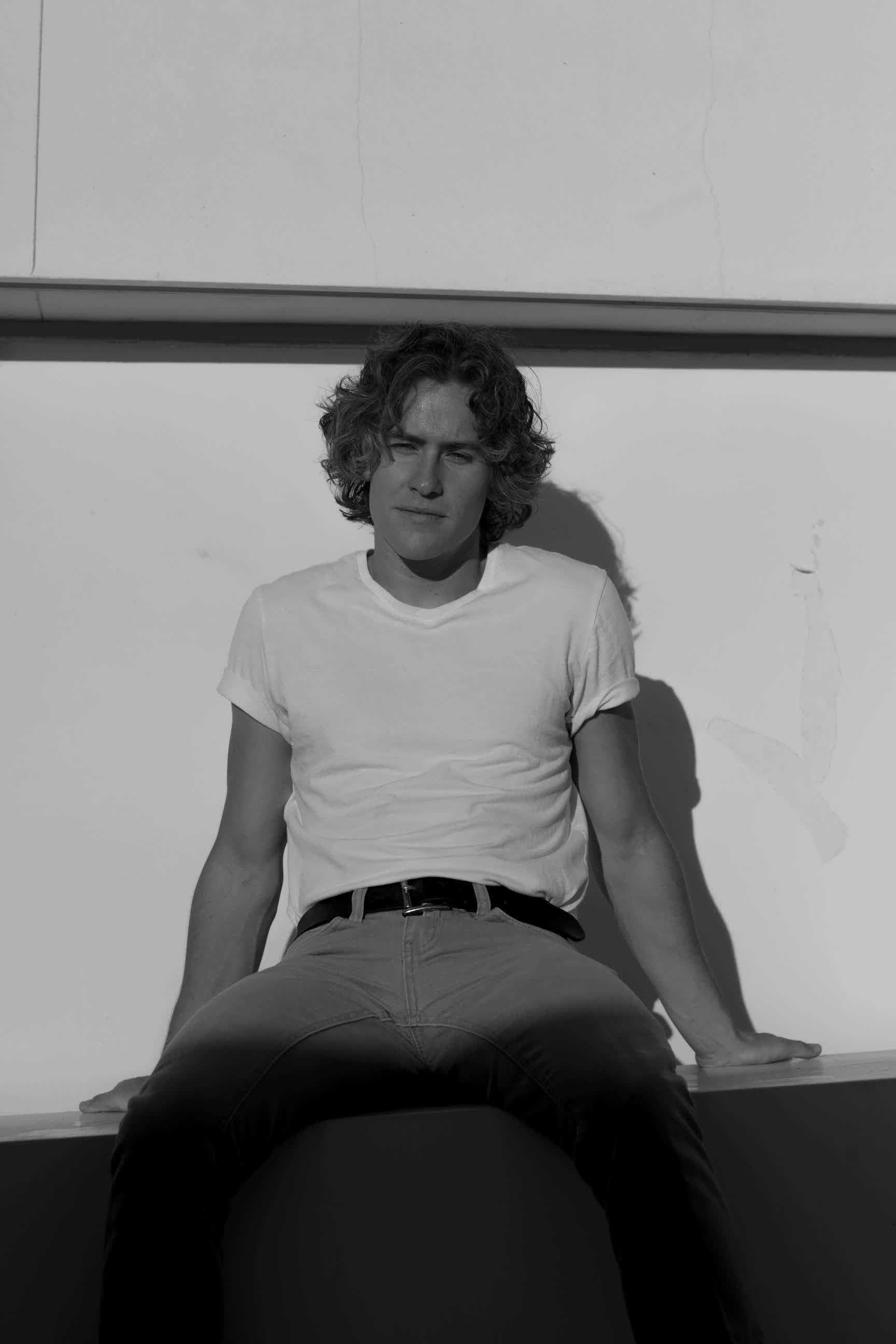 actor Darren Eisenhauer large photo