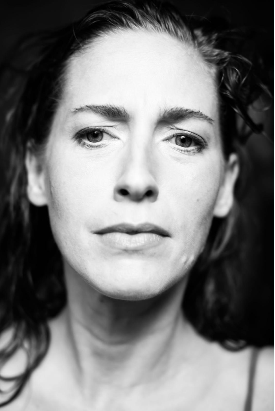 actor Leanne Khol Young large photo