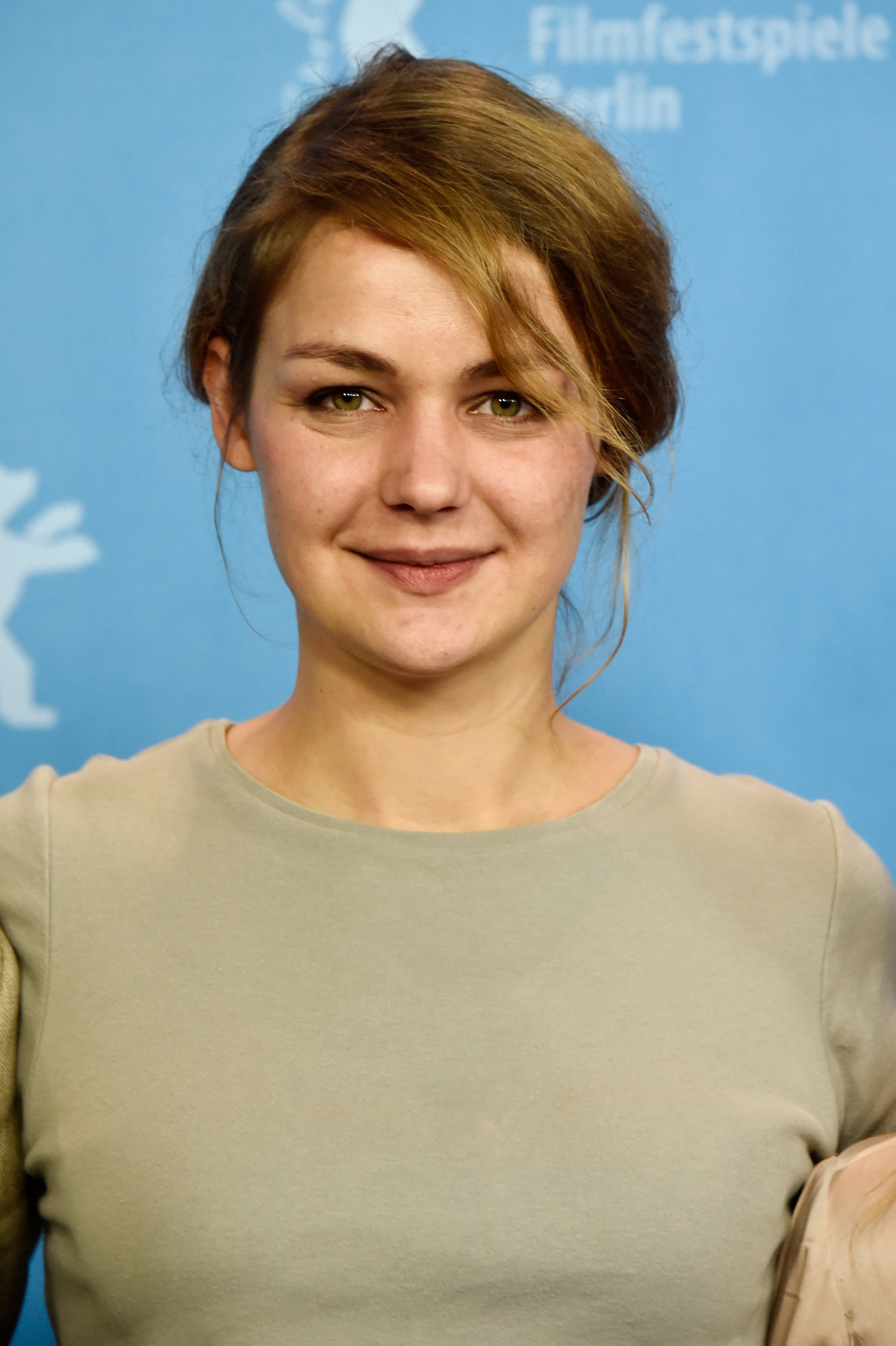 actor Luise Heyer large photo