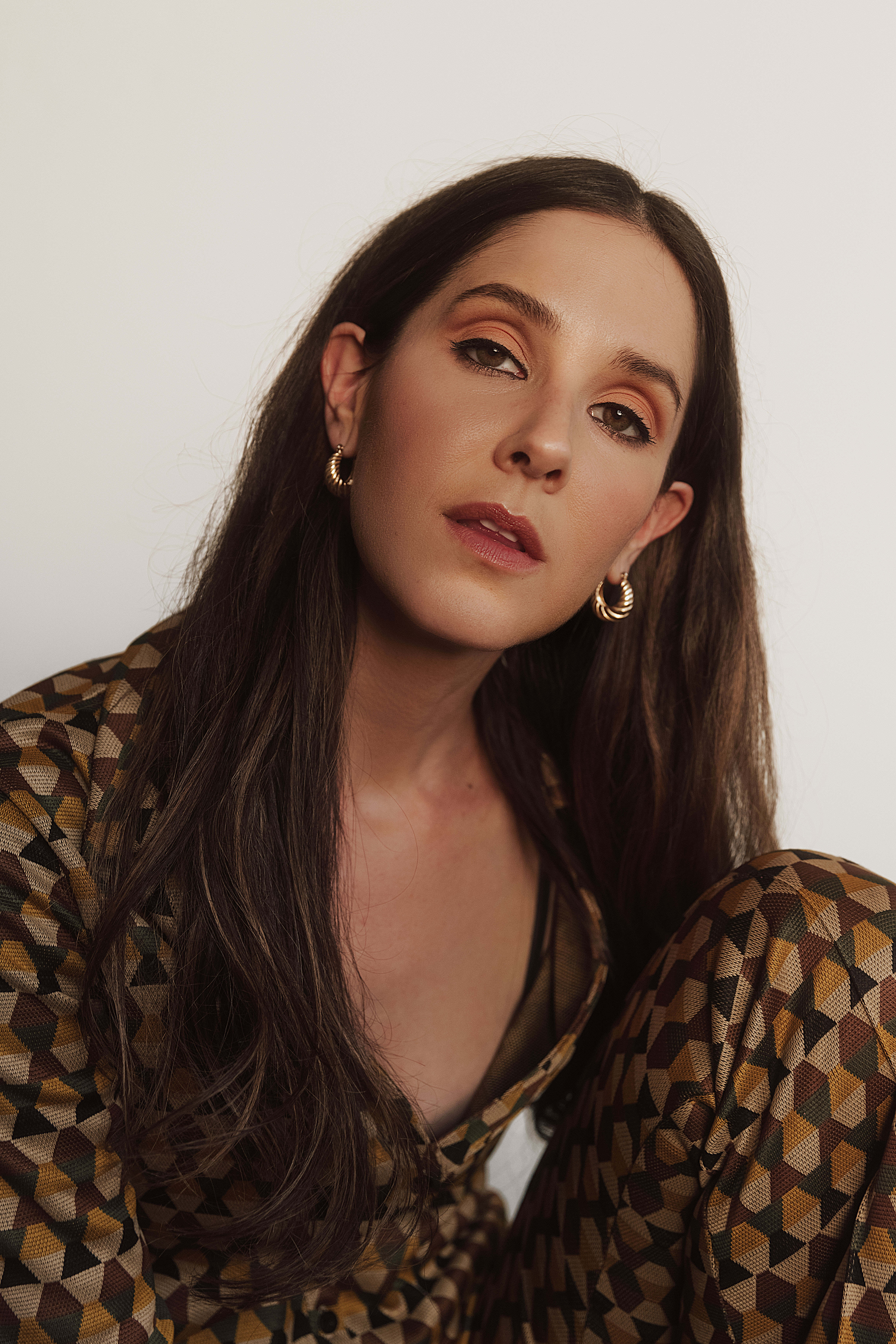 actor Lori Dorfman large photo