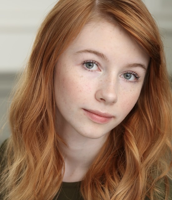 actor Sally-Anne Hunt large photo