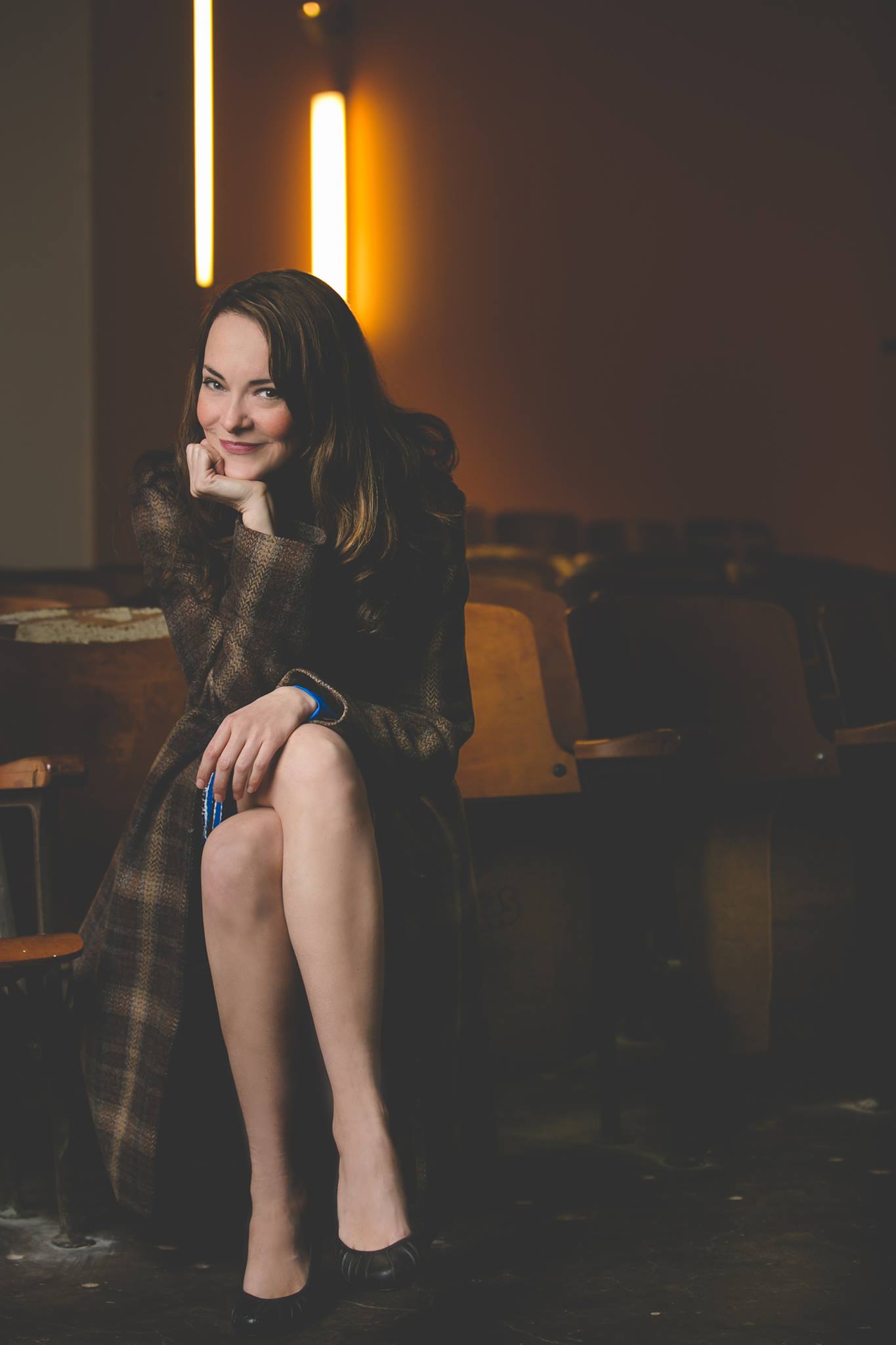 actor Tara Ochs large photo