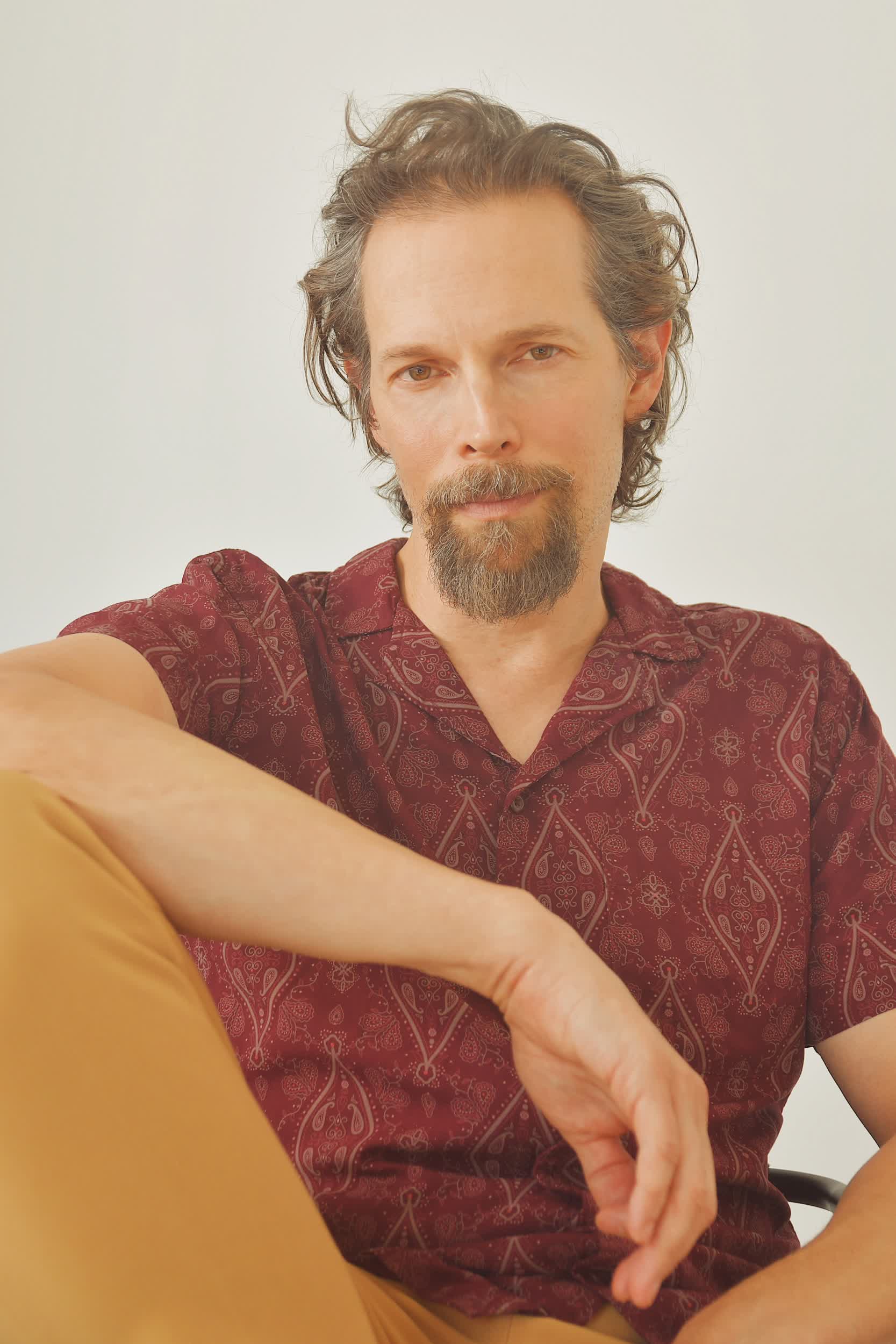 actor Nelson Leis large photo