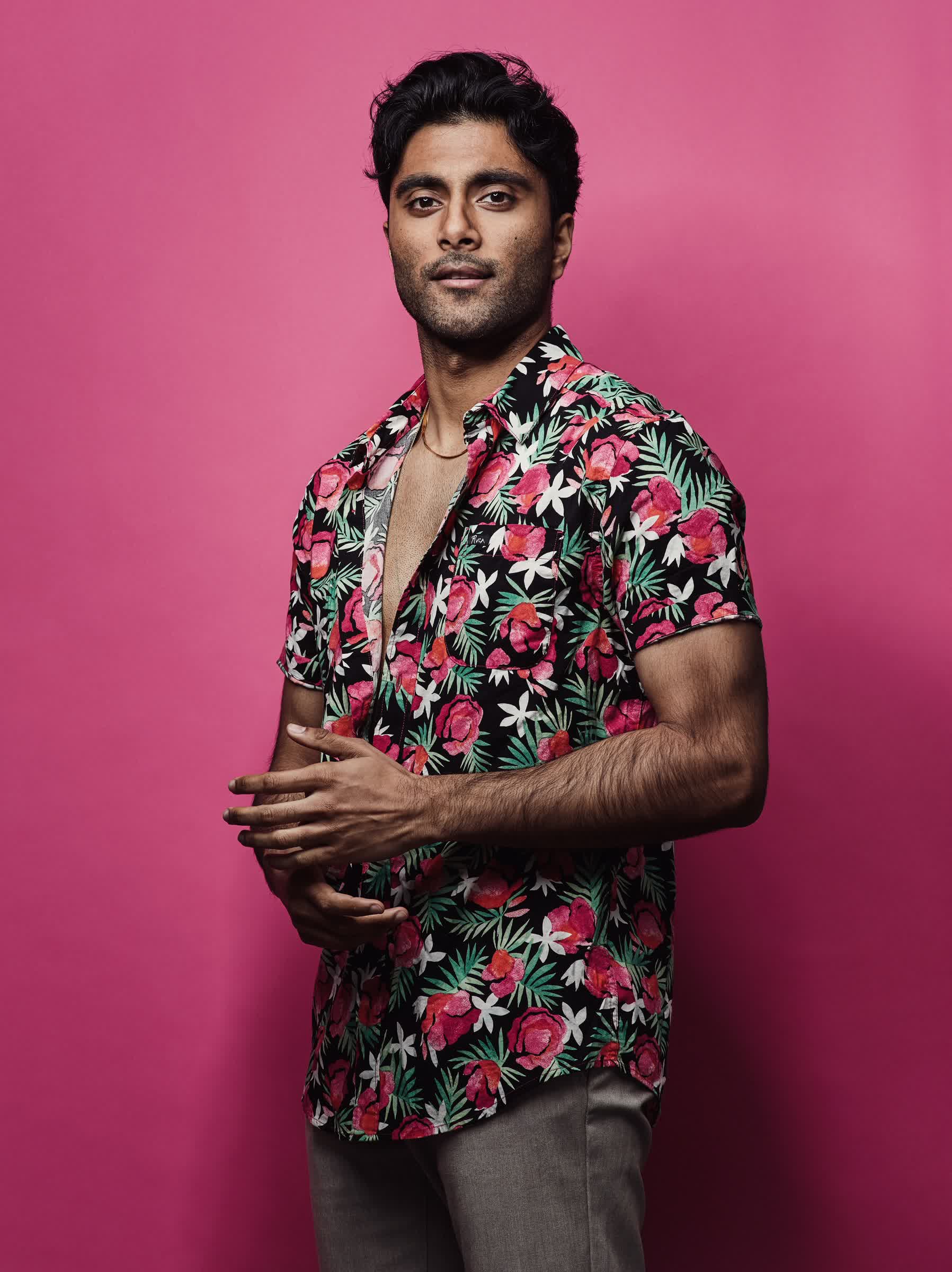 actor Praneet Akilla large photo