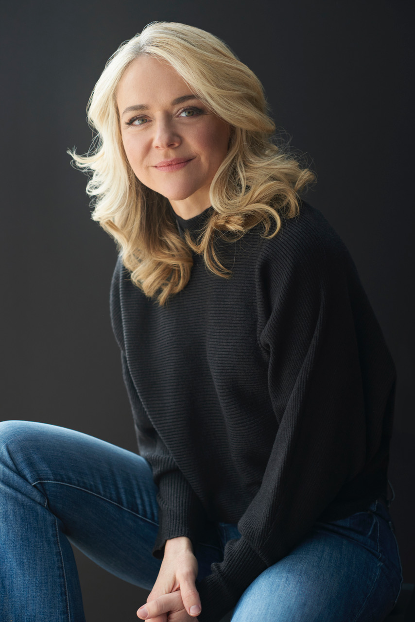 actor Rachel Bay Jones large photo