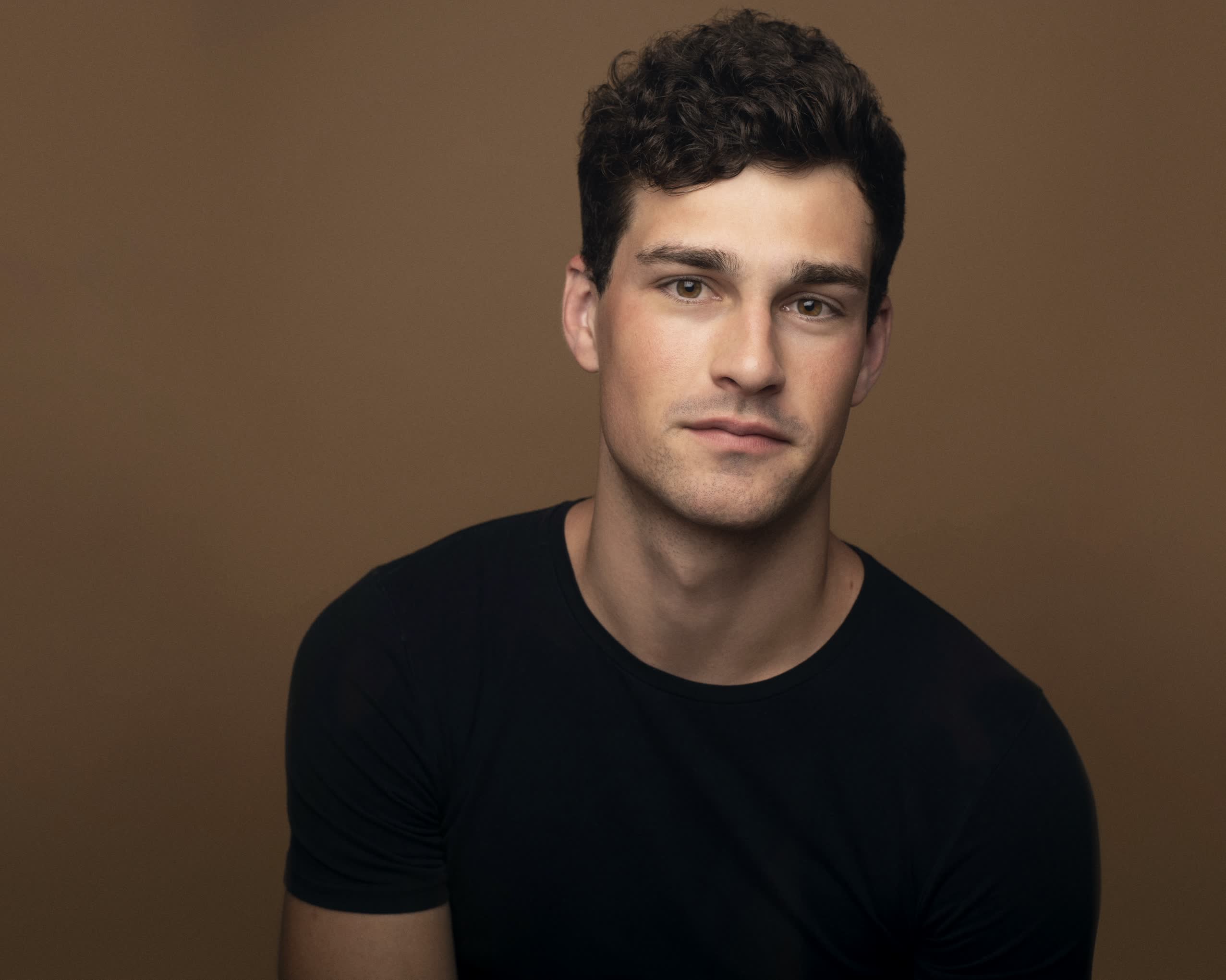 actor Jared Reinfeldt large photo