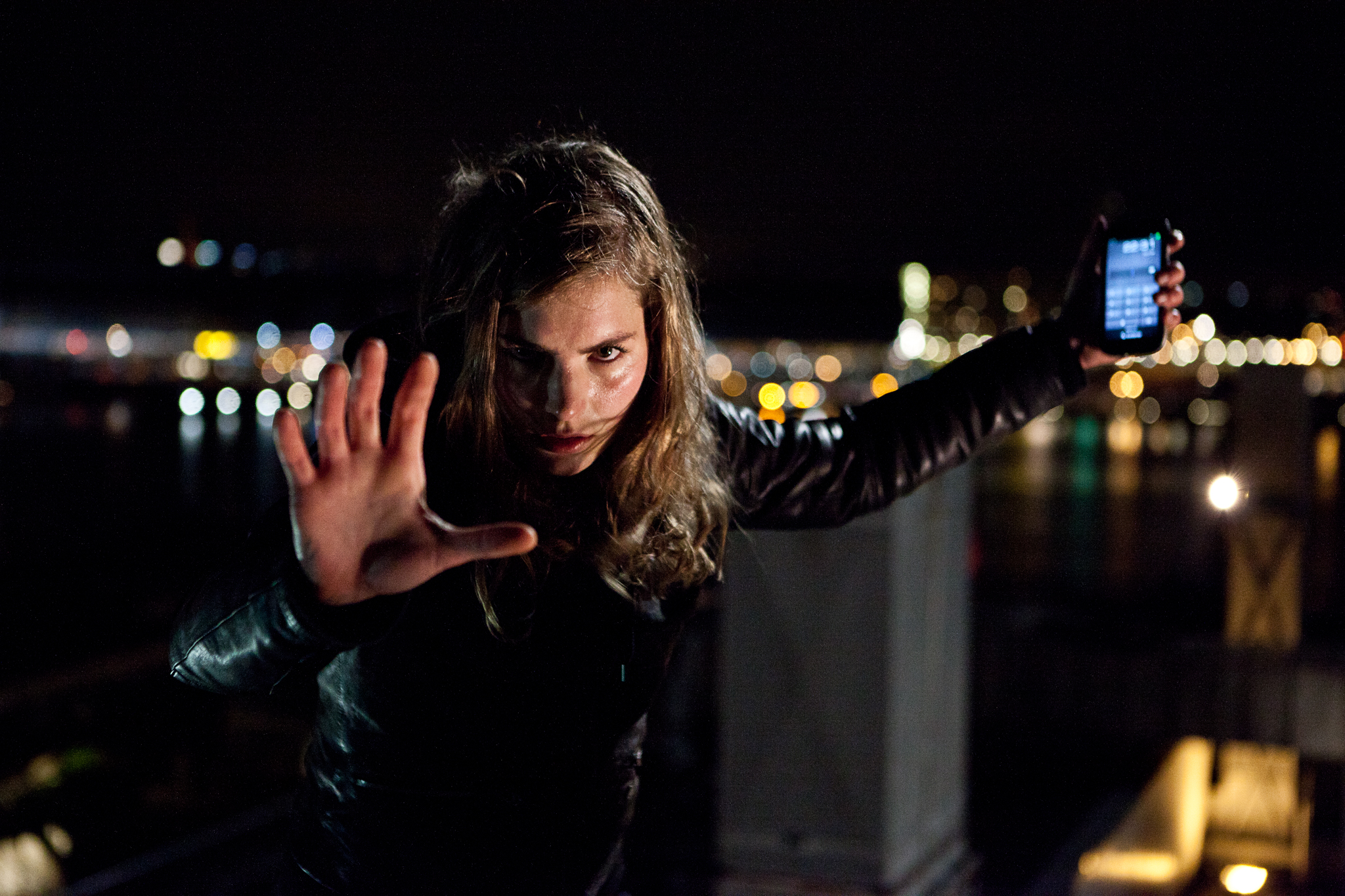 actor Hannah Hoekstra large photo