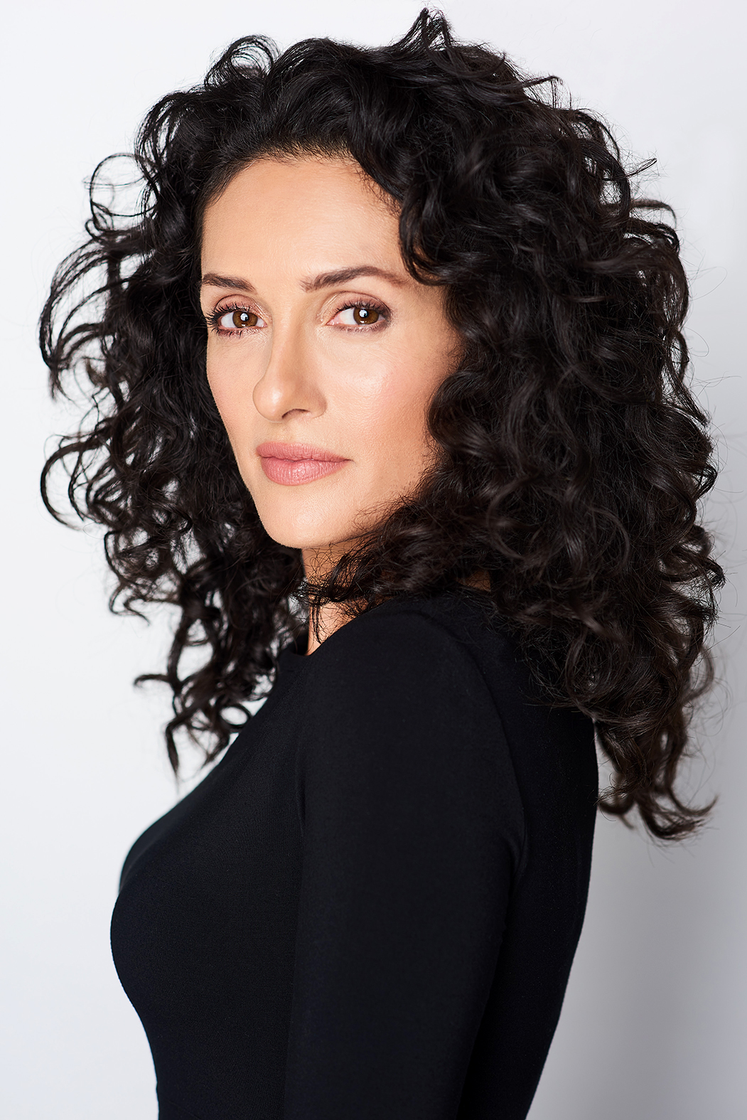 actor Mirelly Taylor large photo