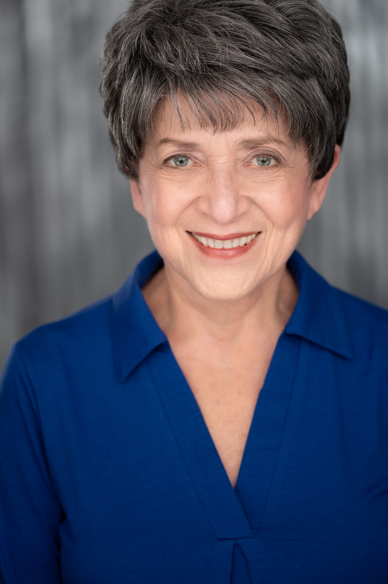 actor Joette Waters large photo