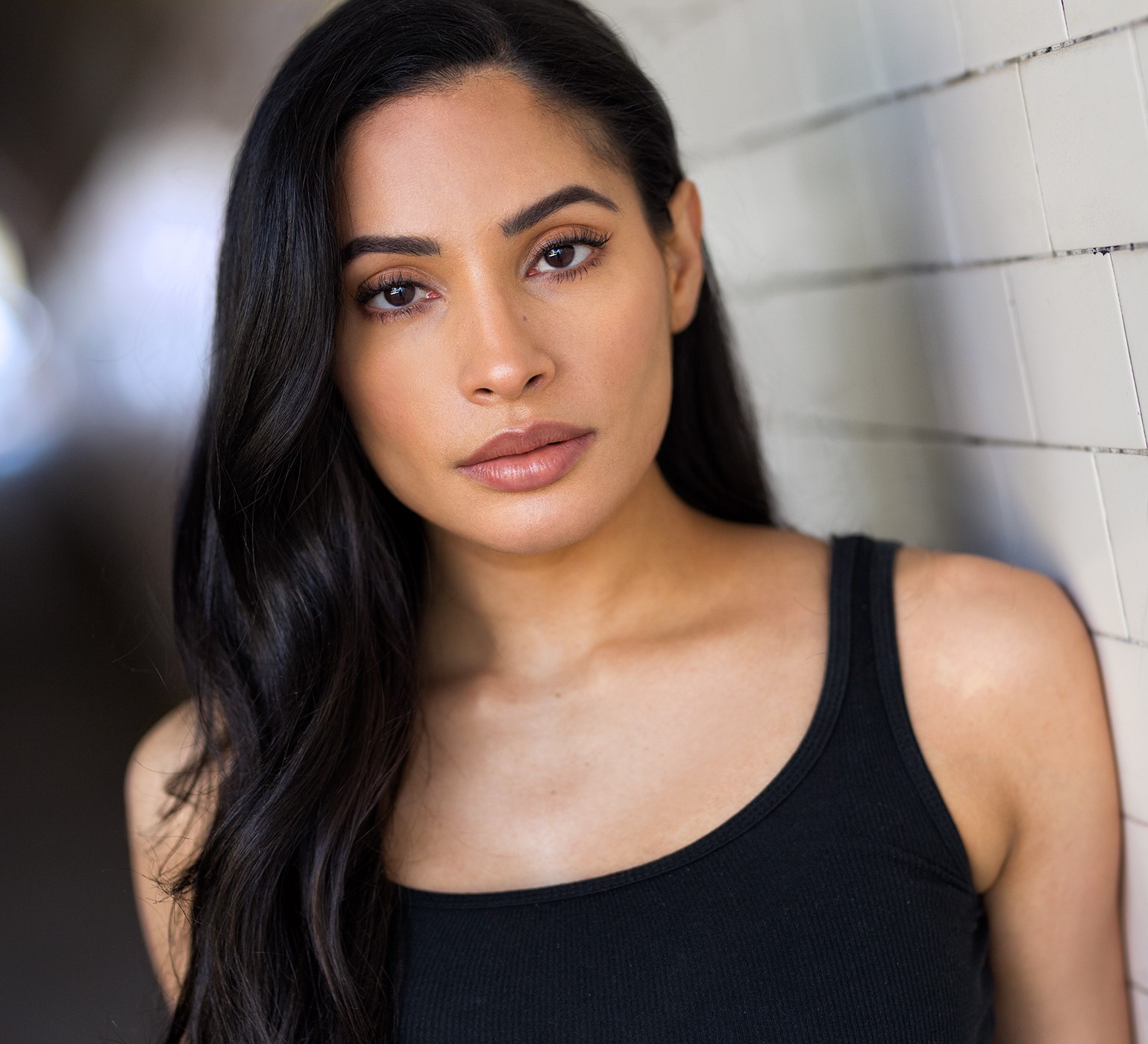 actor Cynthia Rodriguez large photo