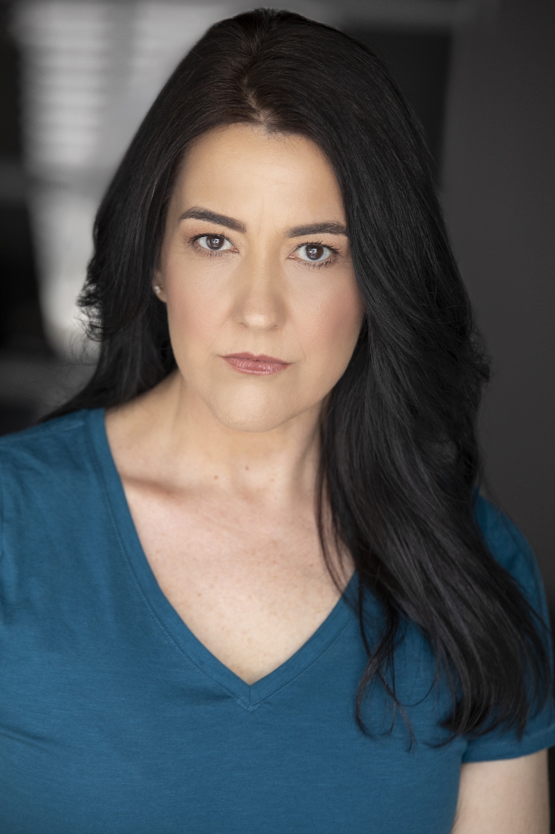 actor Erin Elizabeth Cook large photo