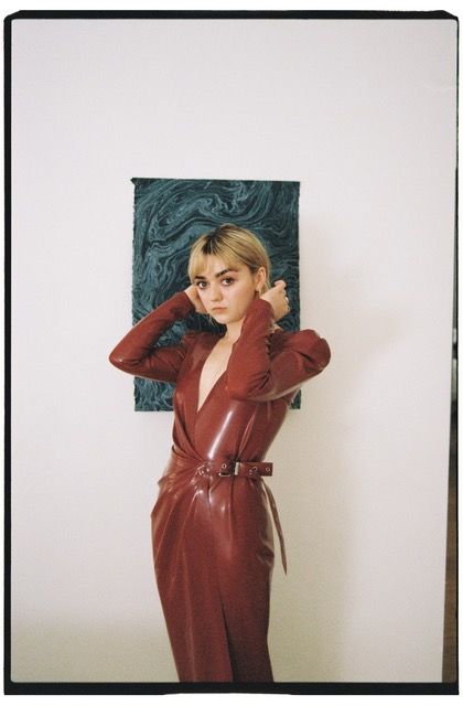 actor Maisie Williams large photo