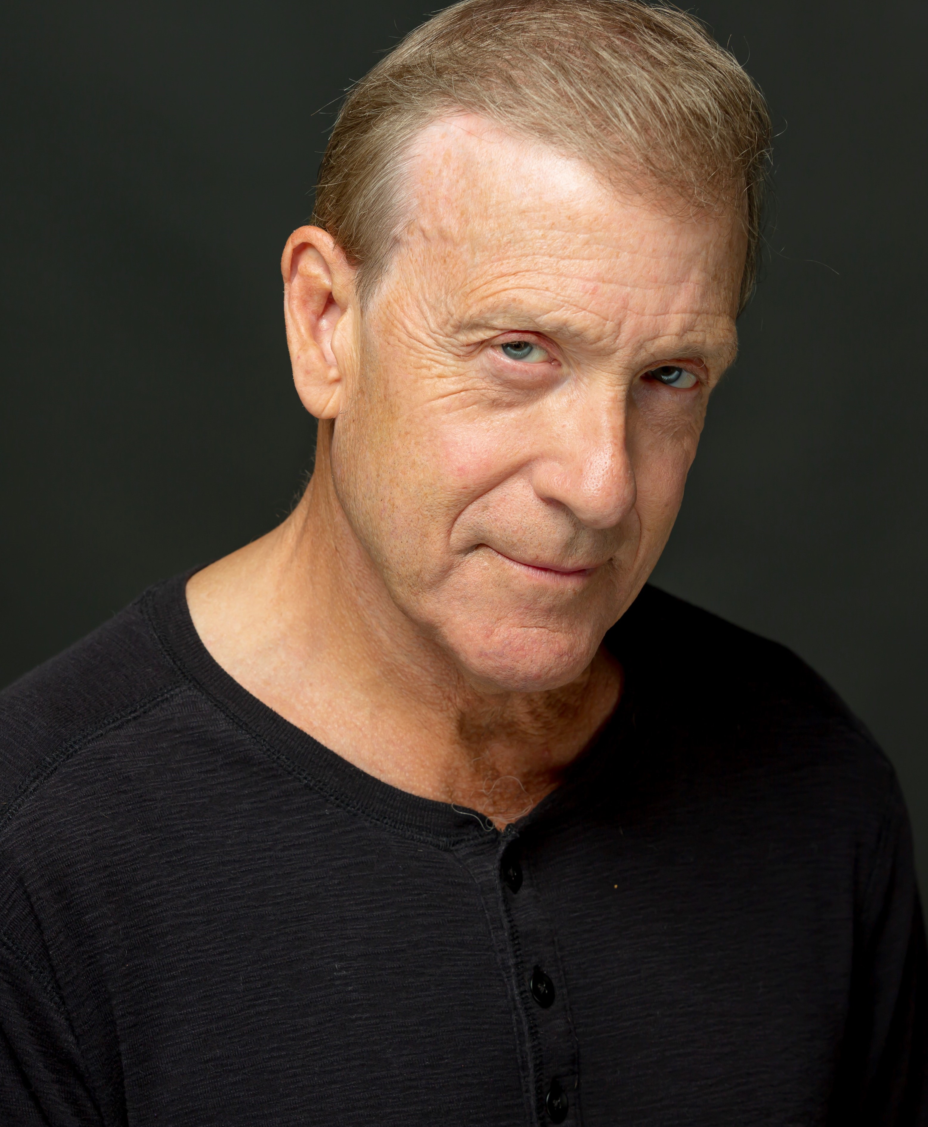 actor Barry Mulholland large photo