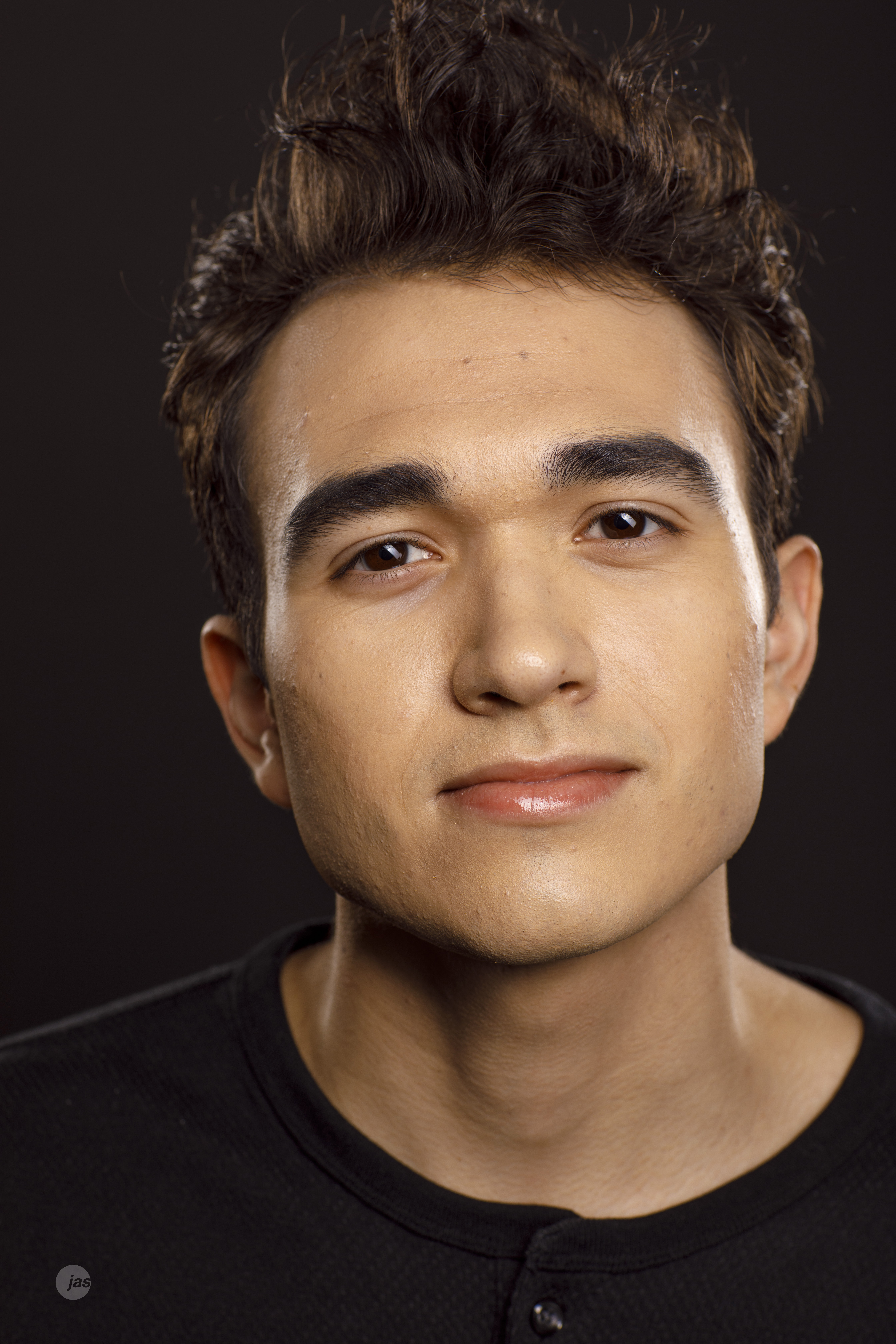 actor Matthew J. Vasquez large photo