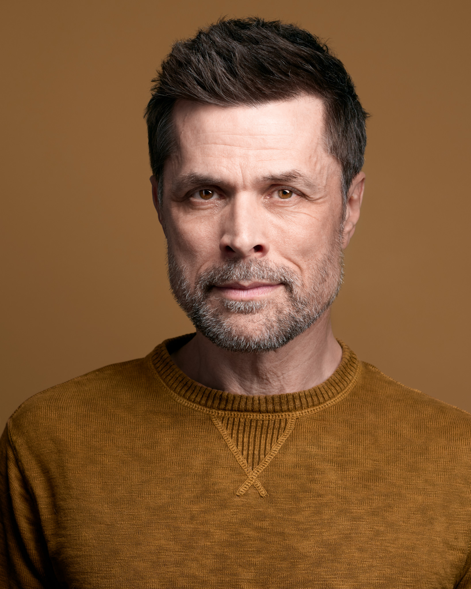 actor Douglas Kidd large photo