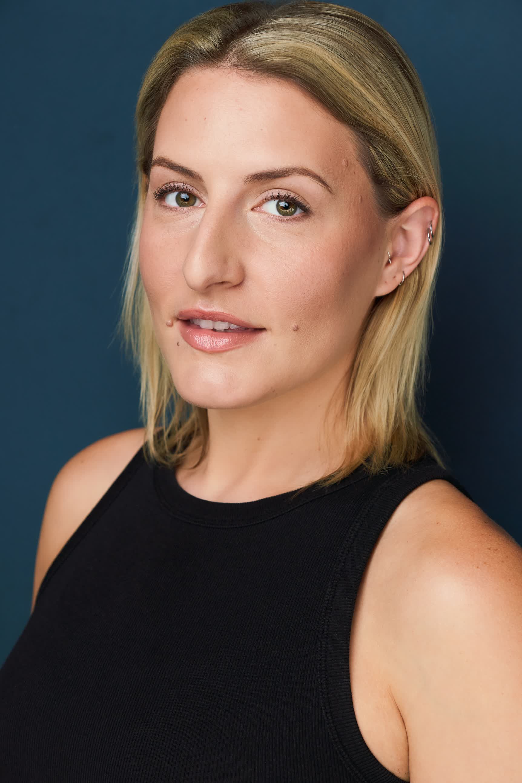 actor Rachel Trautmann large photo